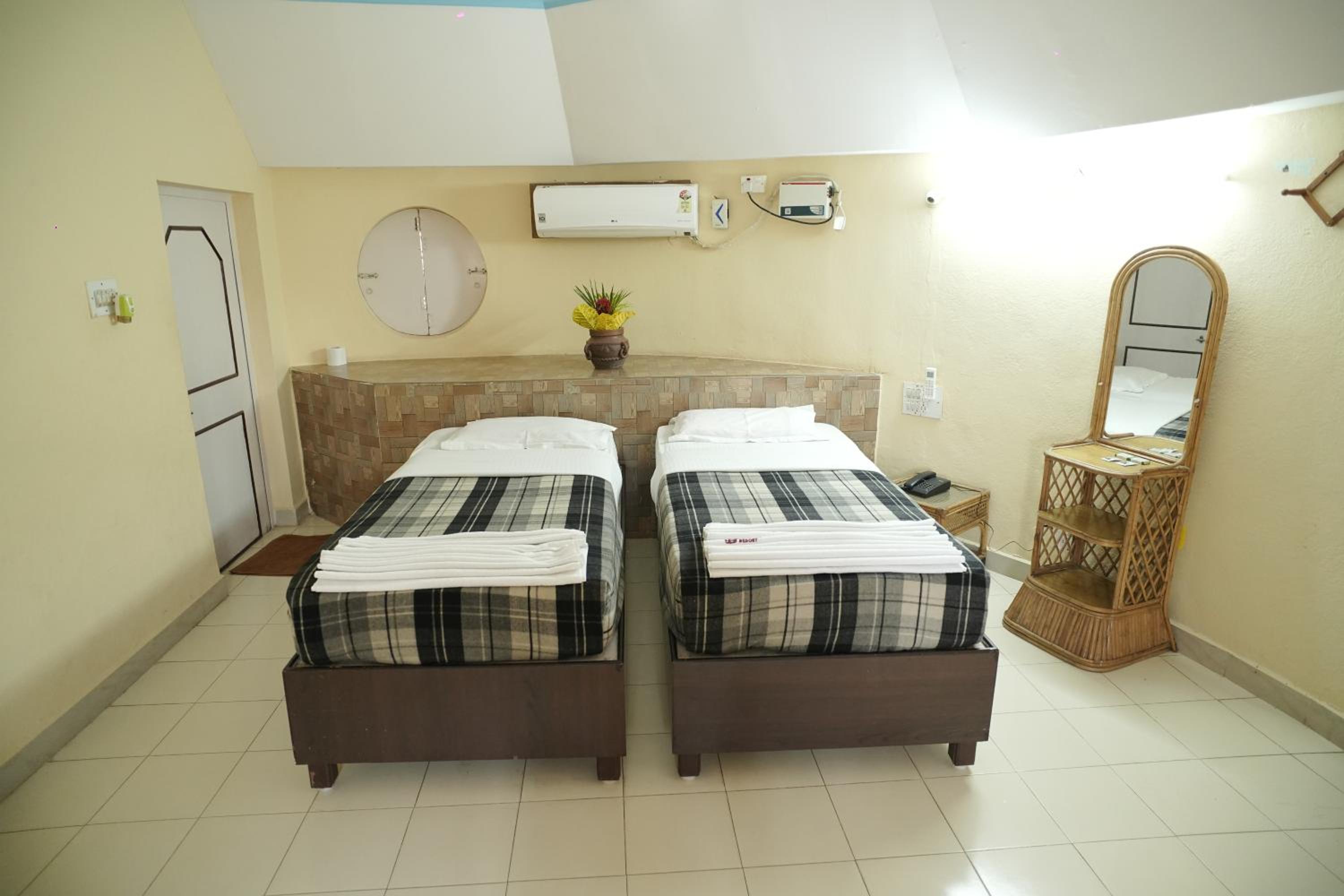Kishkinda Heritage Resort