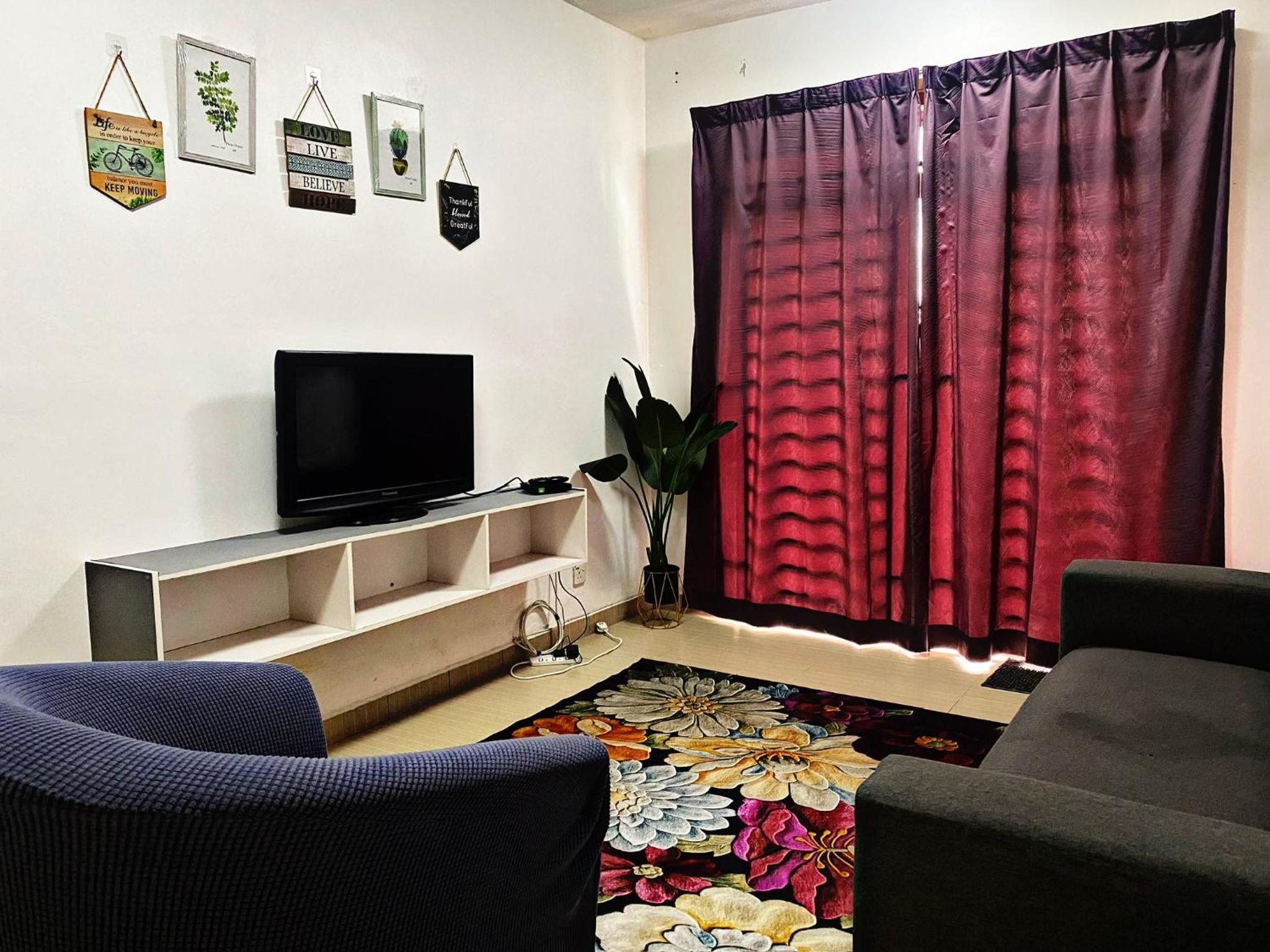 Izdisa Muslim Homestay For Muslim with Groundfloor Poolview Wifi Netflix photo 6