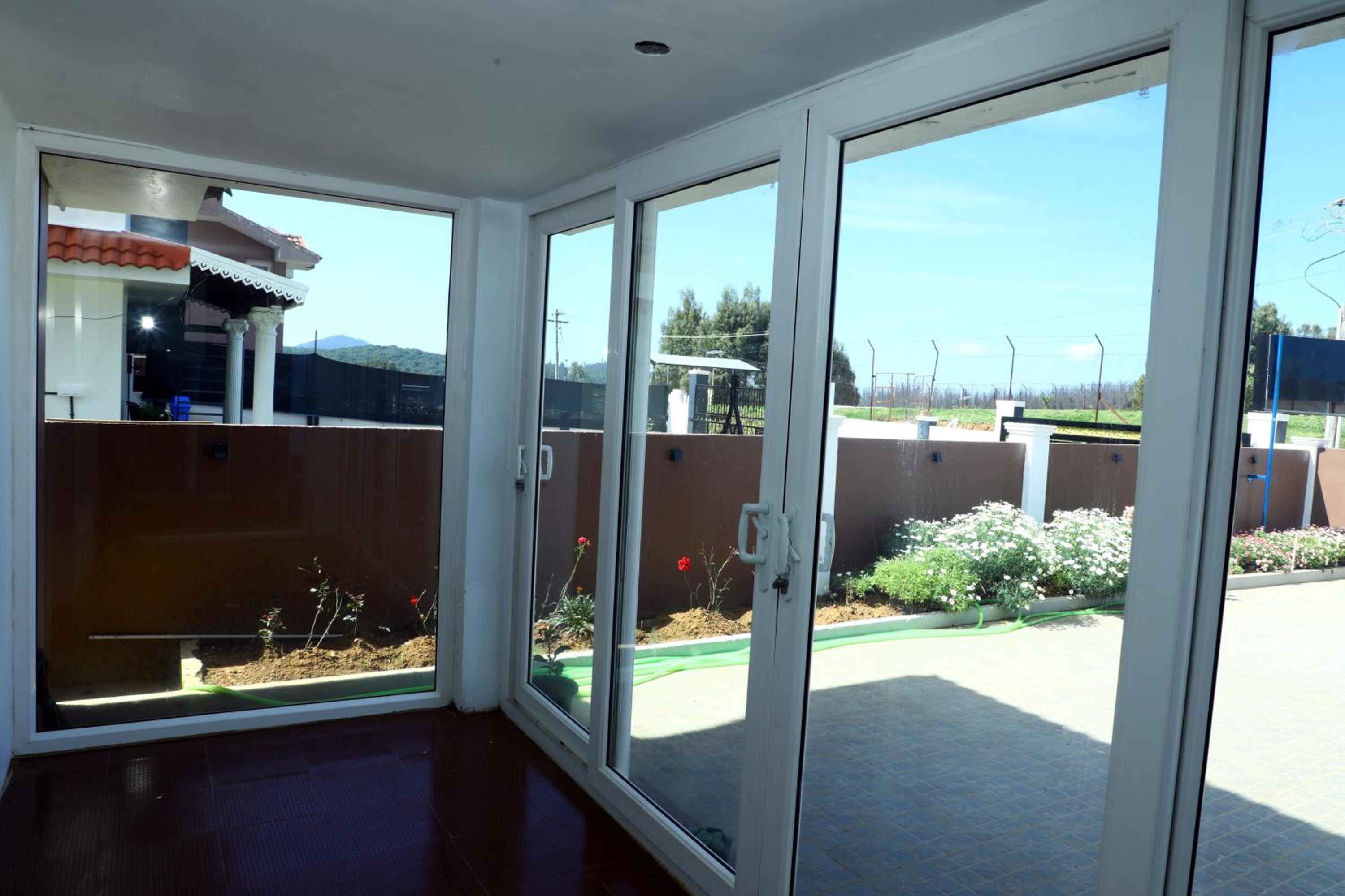HAILSTONE HOME STAY