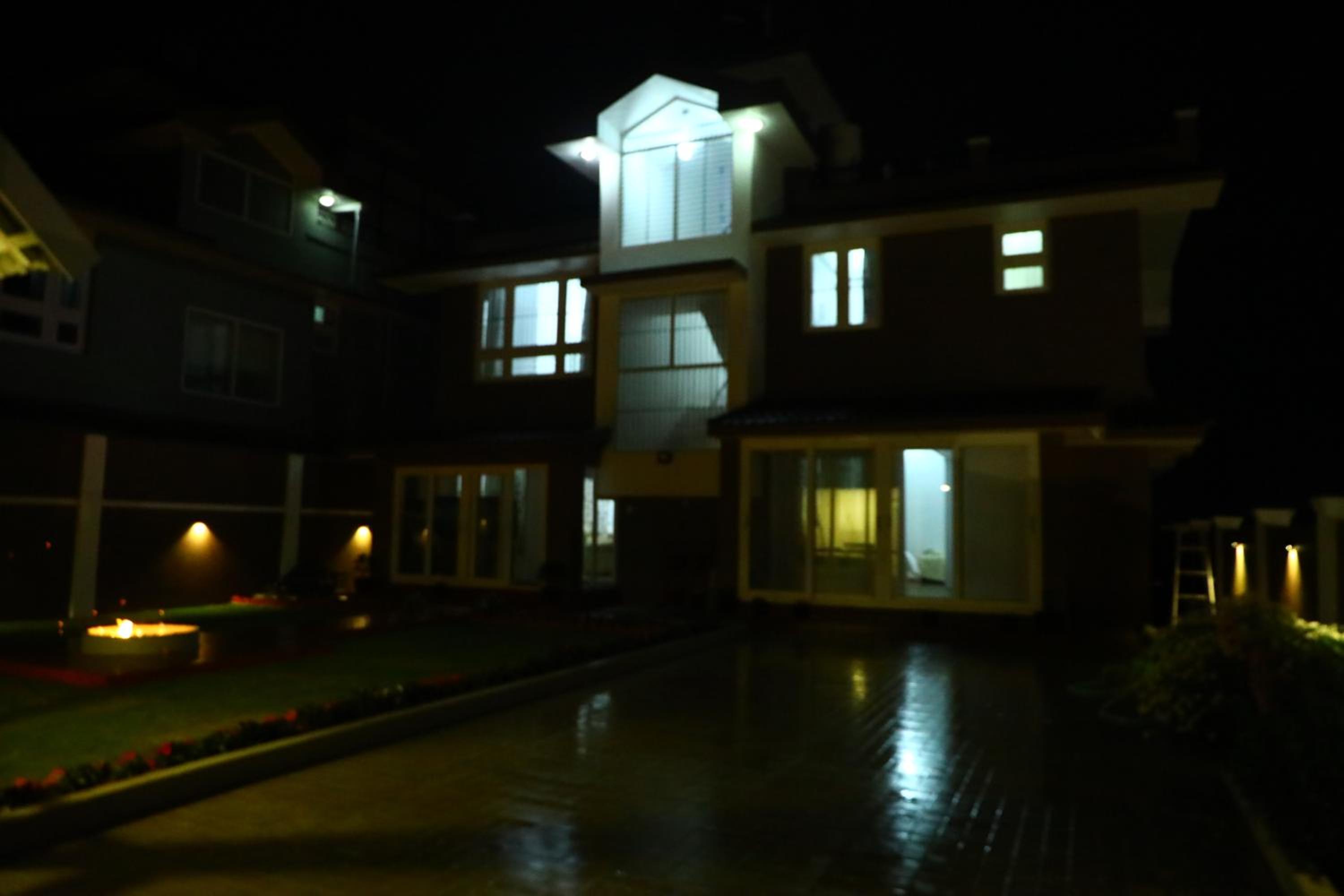 HAILSTONE HOME STAY, photo 12