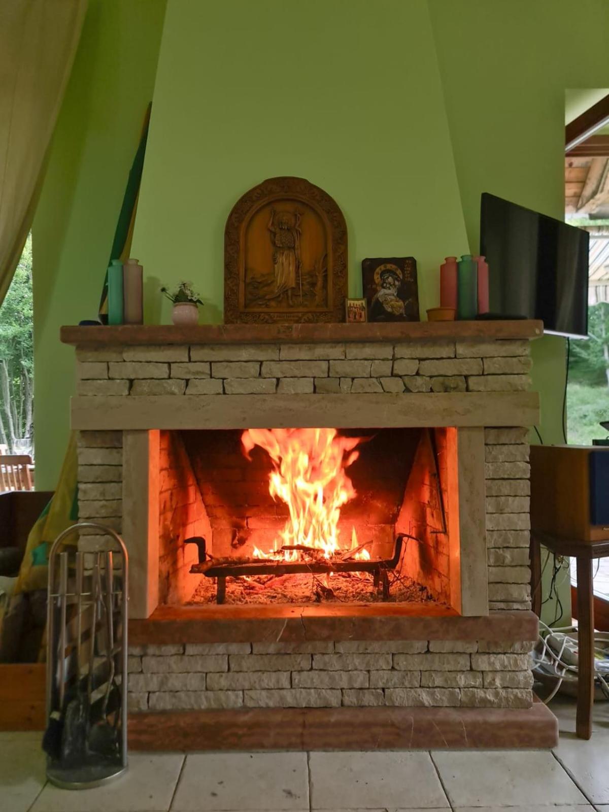 Lovćen Escape, Rustric House
