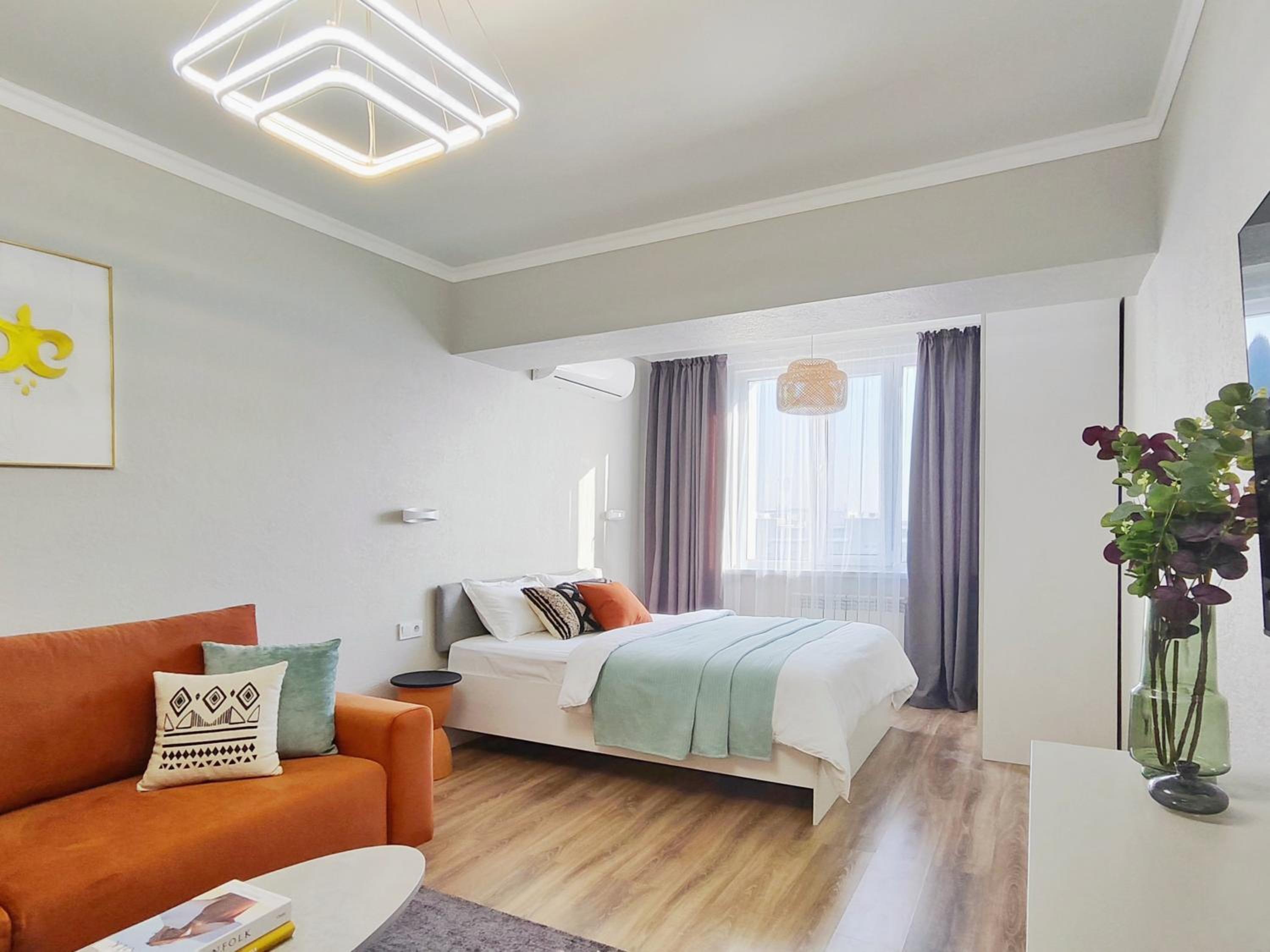 Modern apartment in Golden Square view 2
