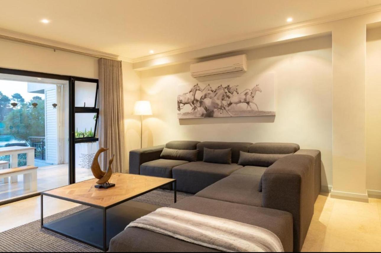 Pearl Valley Golf lodge
