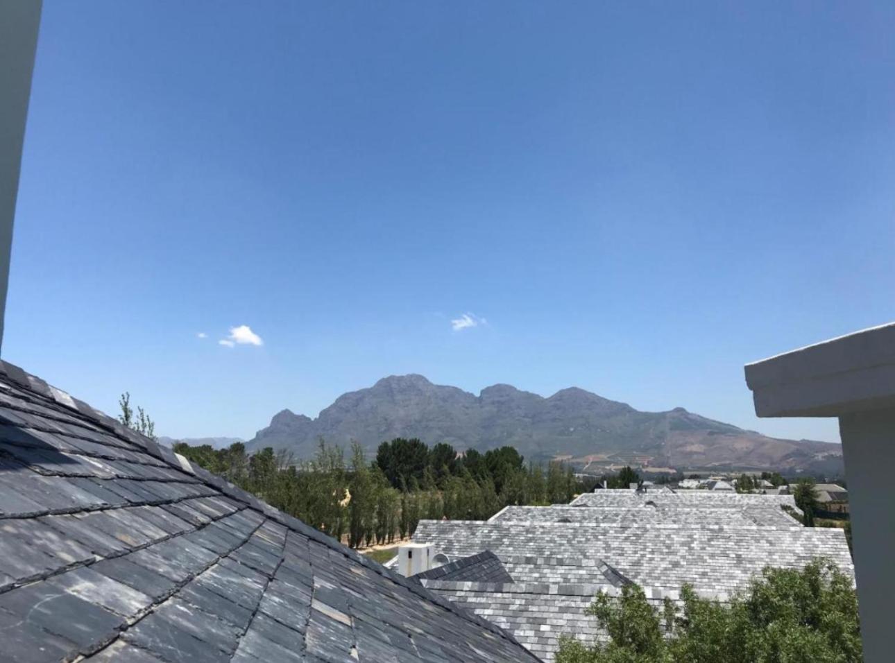 Pearl Valley Golf lodge