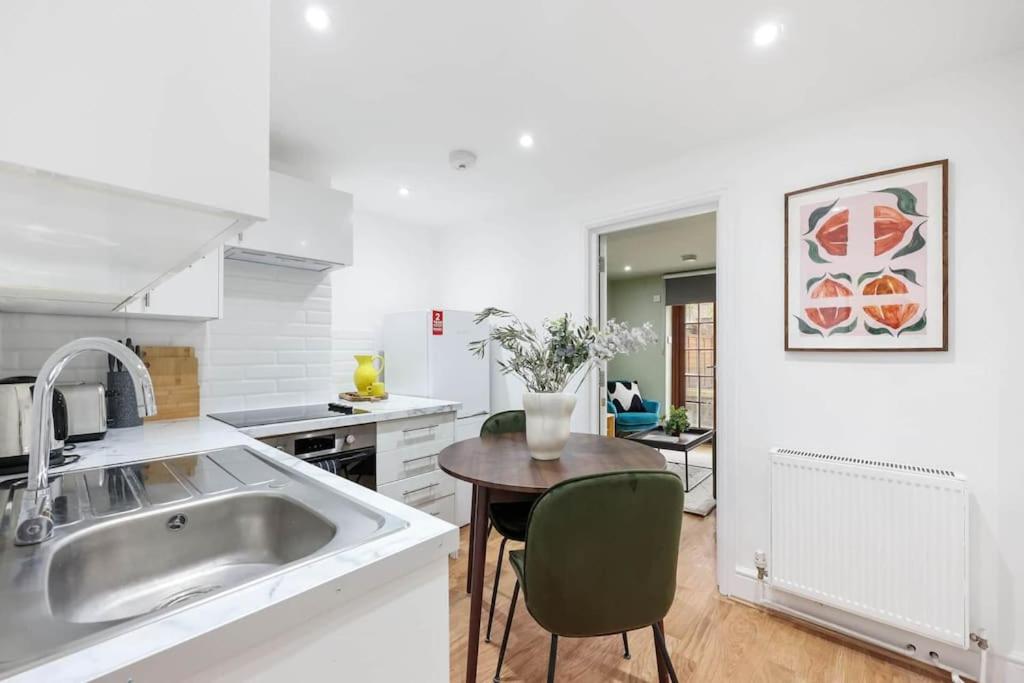 Classy&Stylish 2 bed flat near Camden