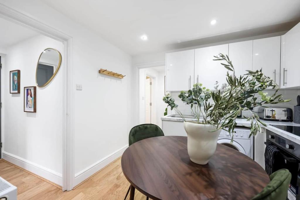 Classy&Stylish 2 bed flat near Camden