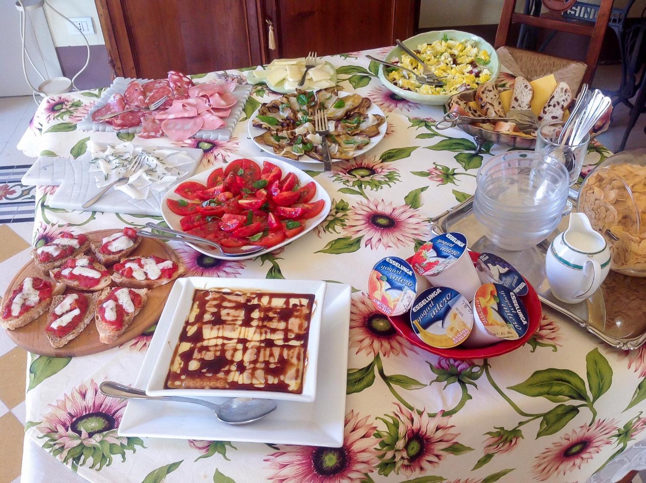 Marta Guest House