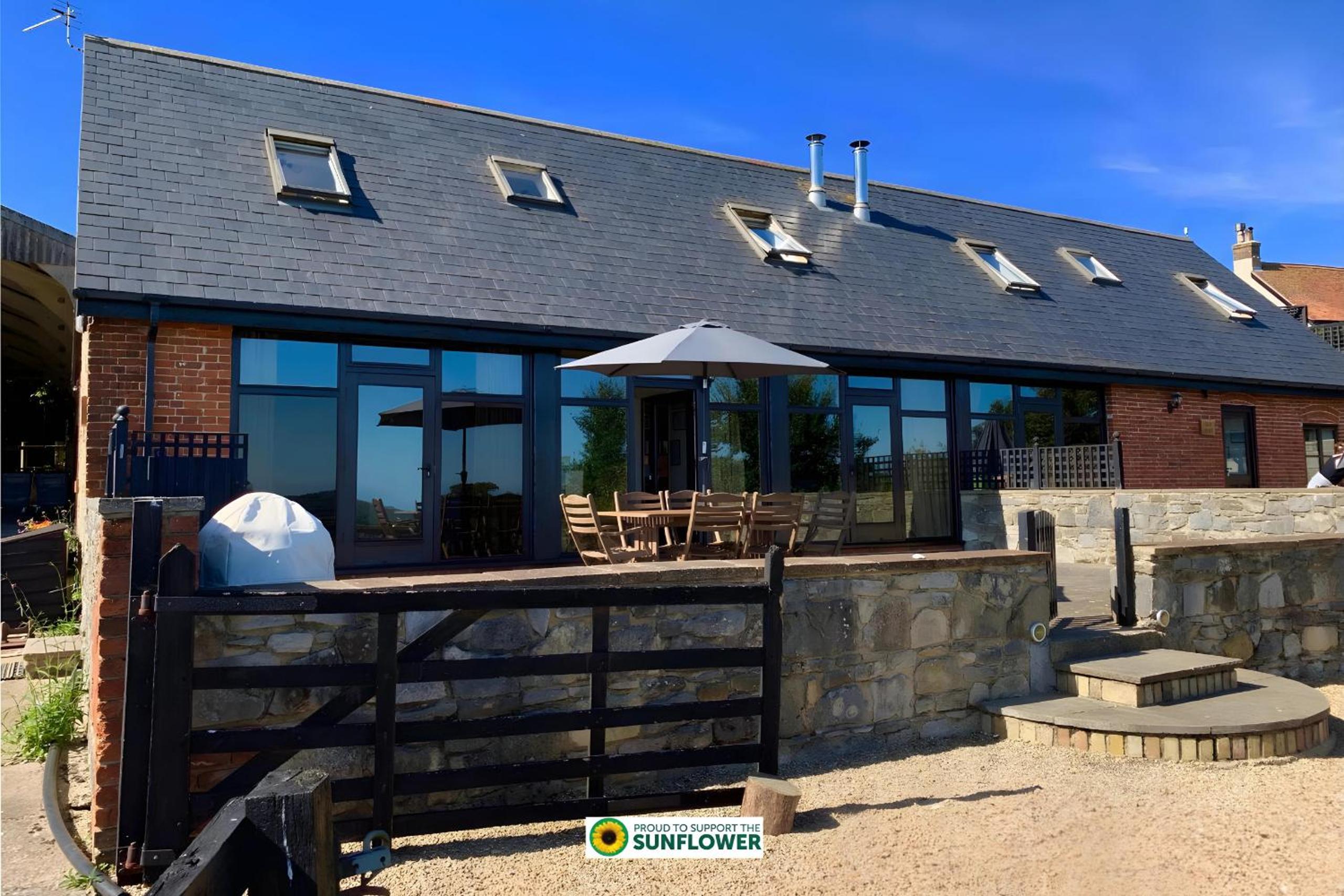 Tithe Barn a Stunning family home with panoramic views view 4