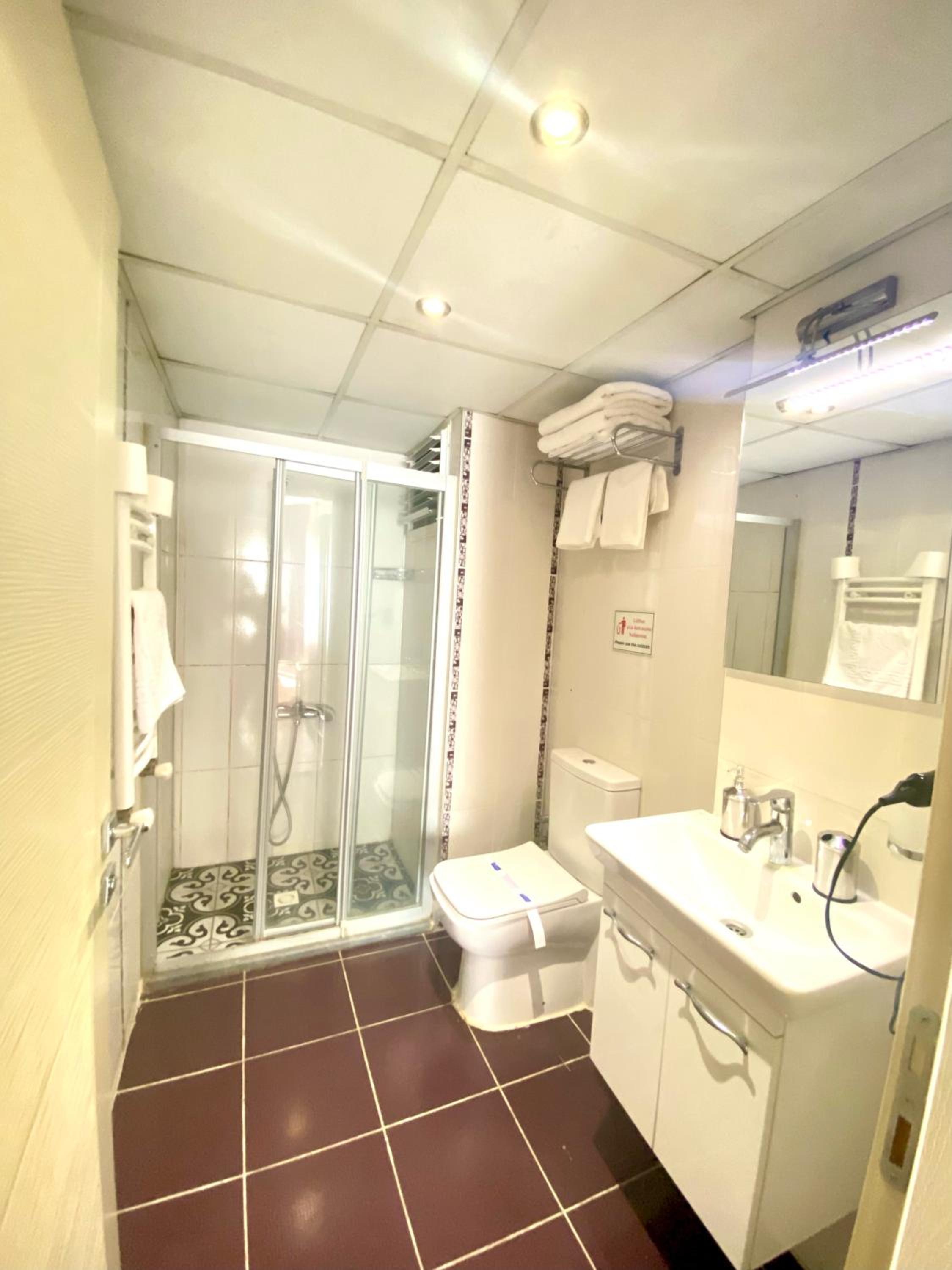 Udi Hotel