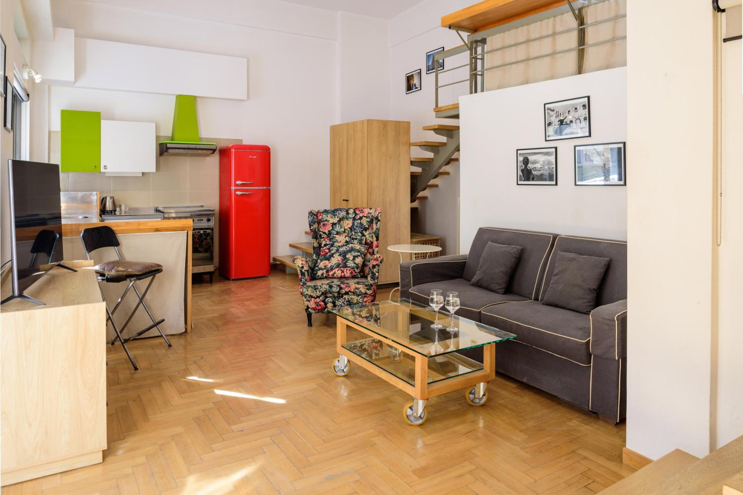 THISIO LOFT
