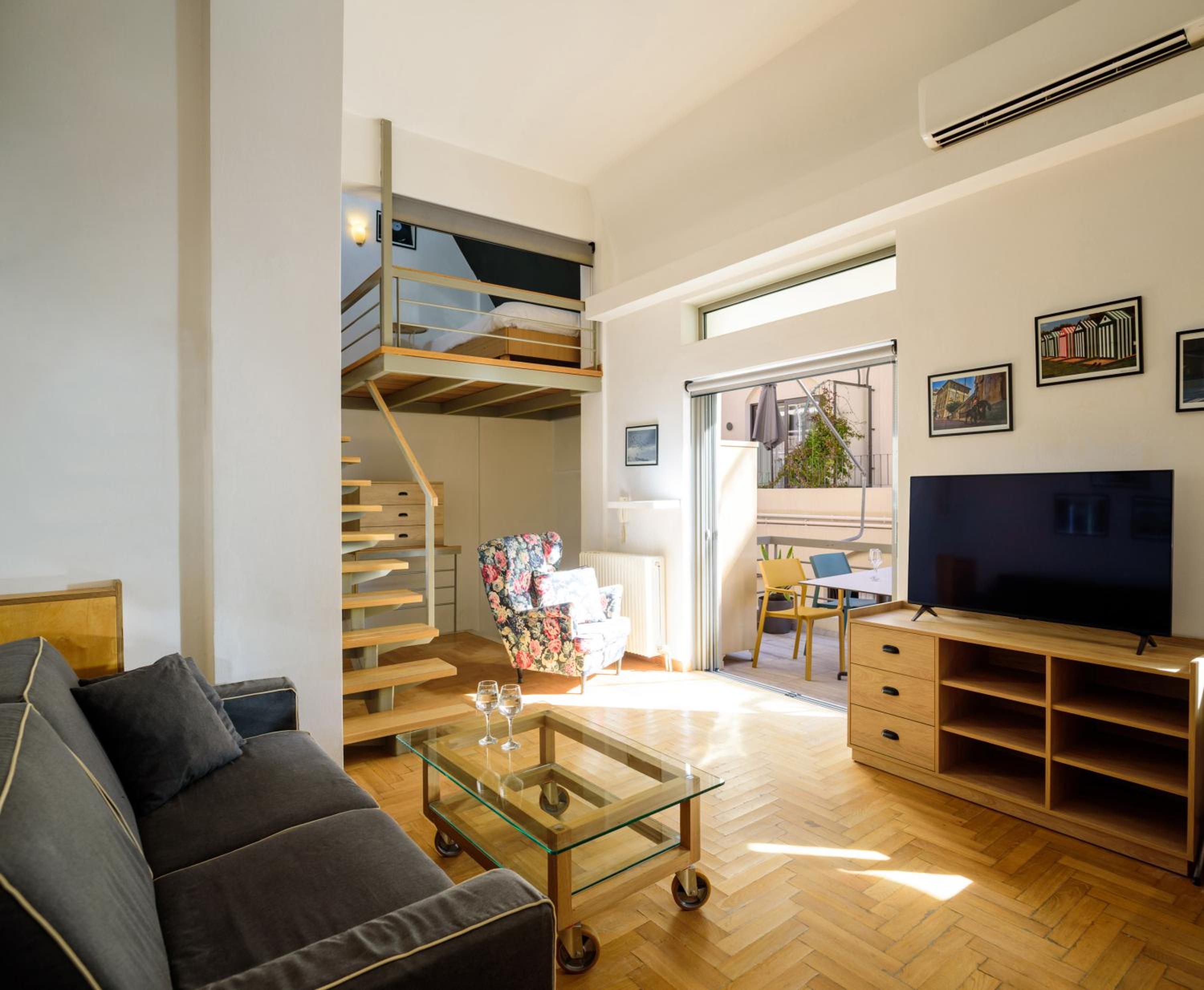 THISIO LOFT