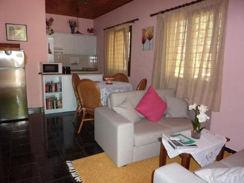 Nikatsas Cottage No 2 view 2