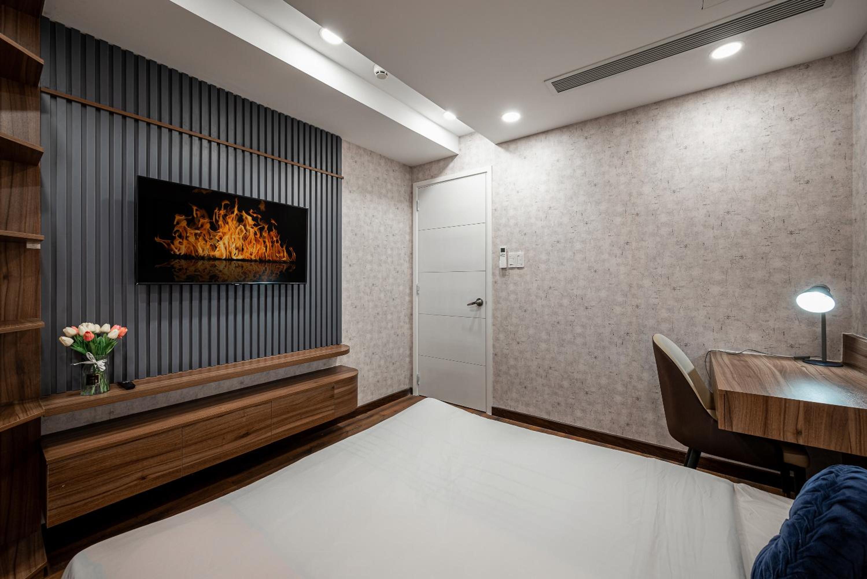 An Corner - Terra Royal 2 Bedrooms Nice View
