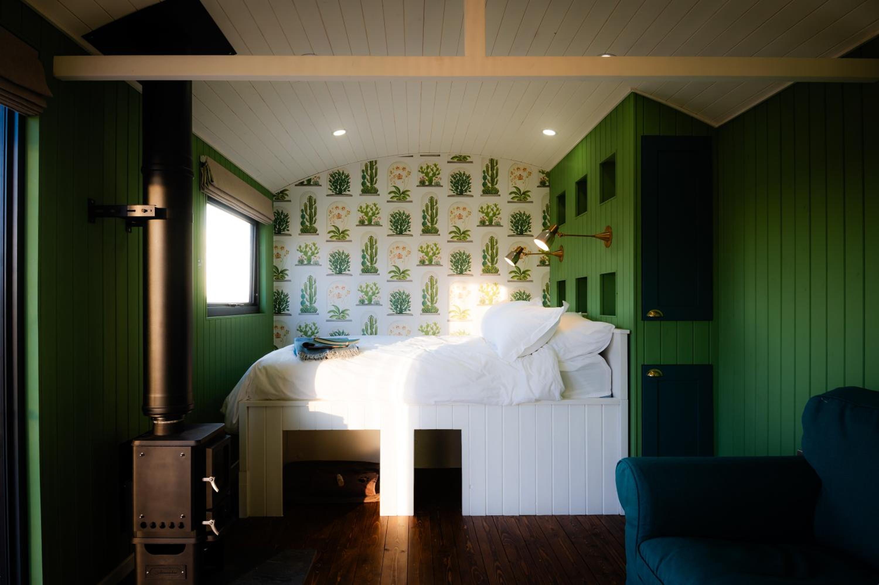 Gooseberry Shepherds Hut