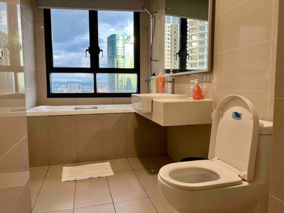 KL Gateway Residency