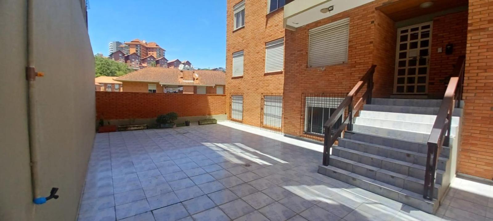 Apartamento 02 dormitórios no Interlagos