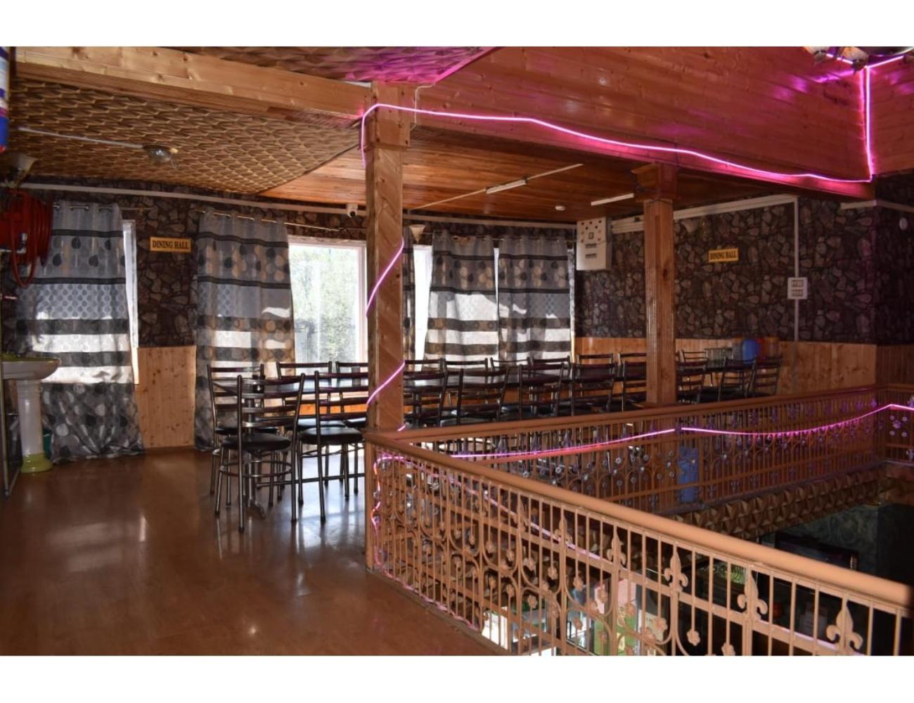 Pine View Resort, Pahalgam