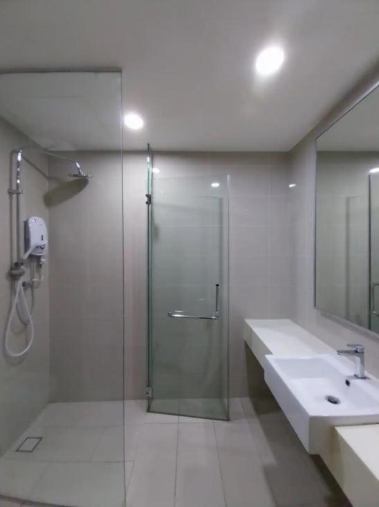 KL Gateway Residency