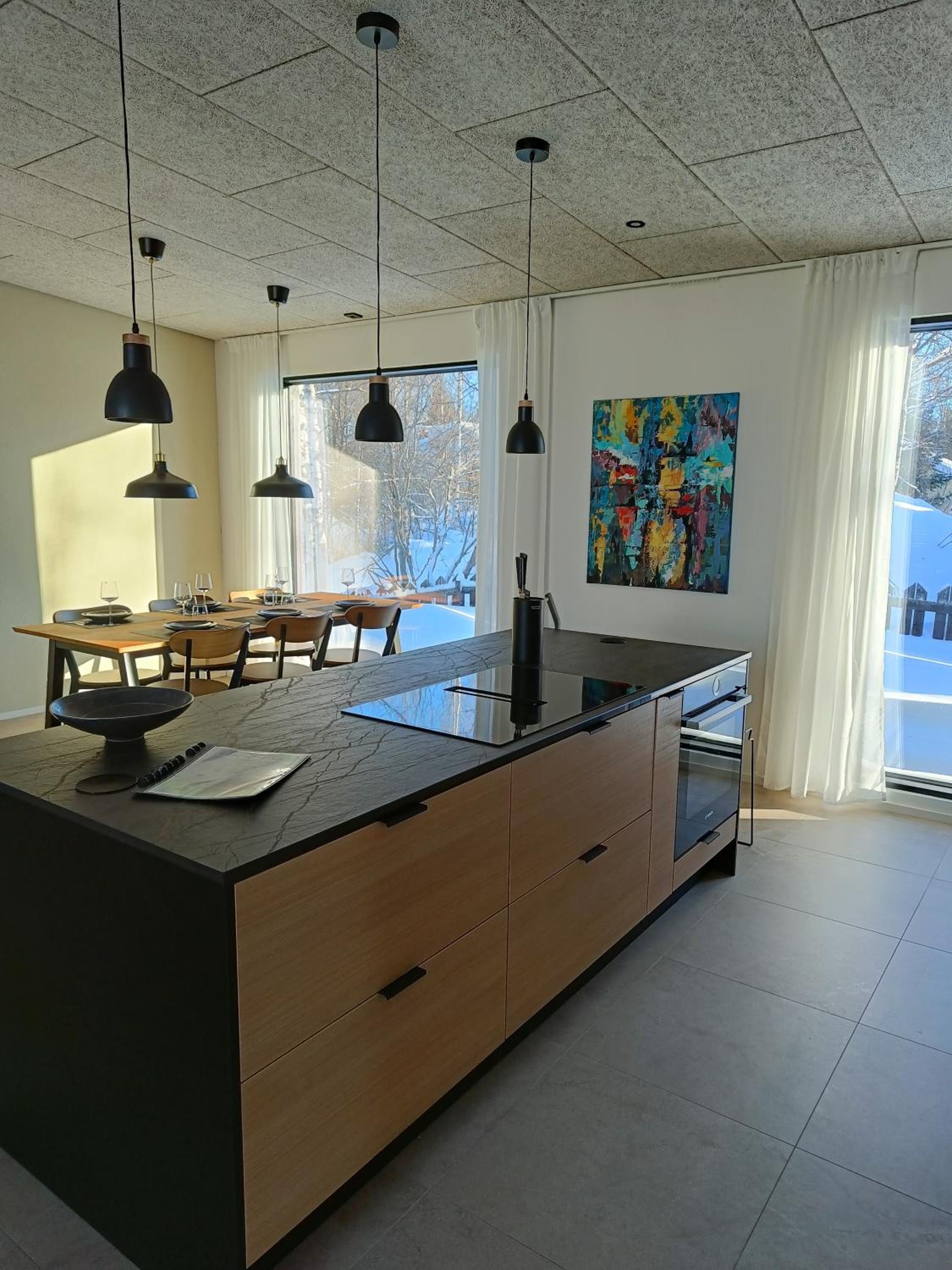 Villa Pajunkissa with Jacuzzi and Sauna