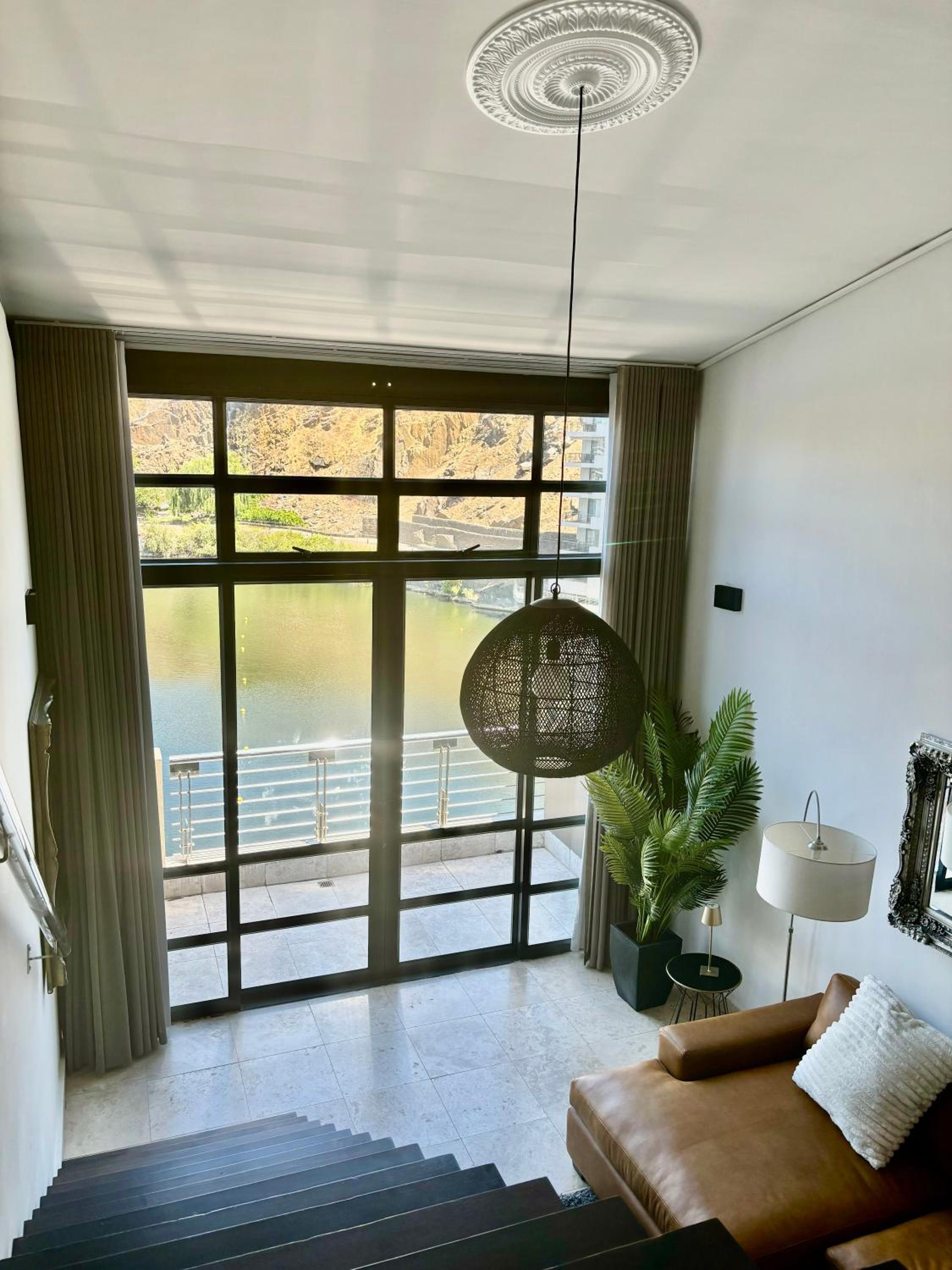 Meerendahl Luxury Apartments at Tyger Lake view 3