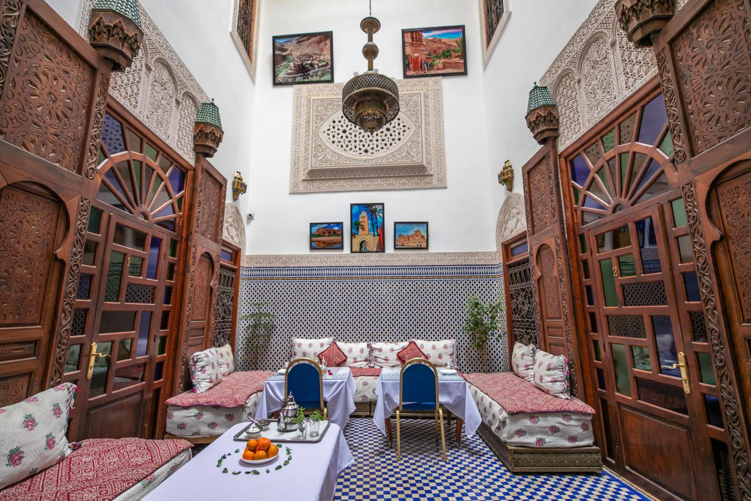 lounge