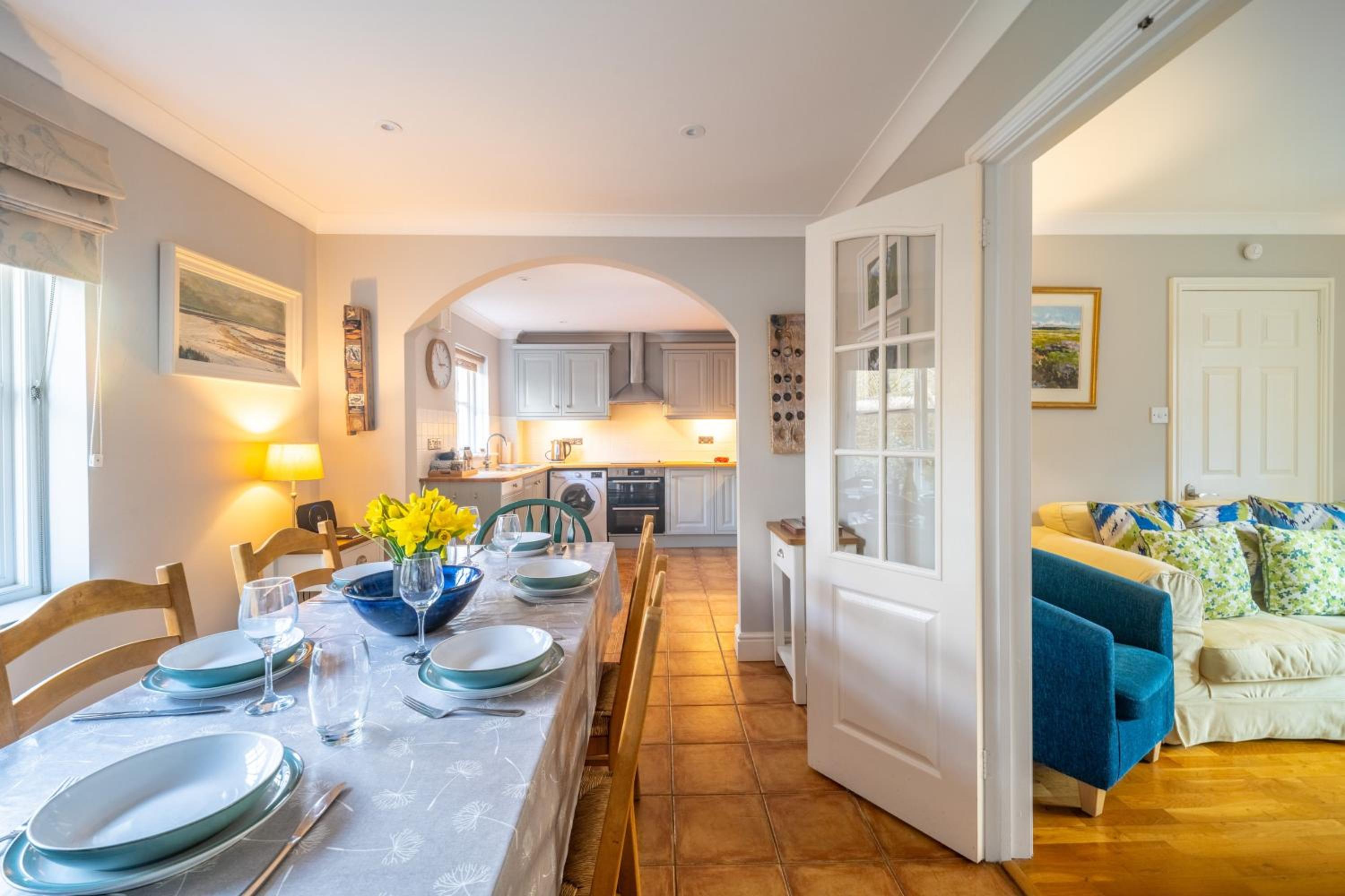 Mahonia Cottage