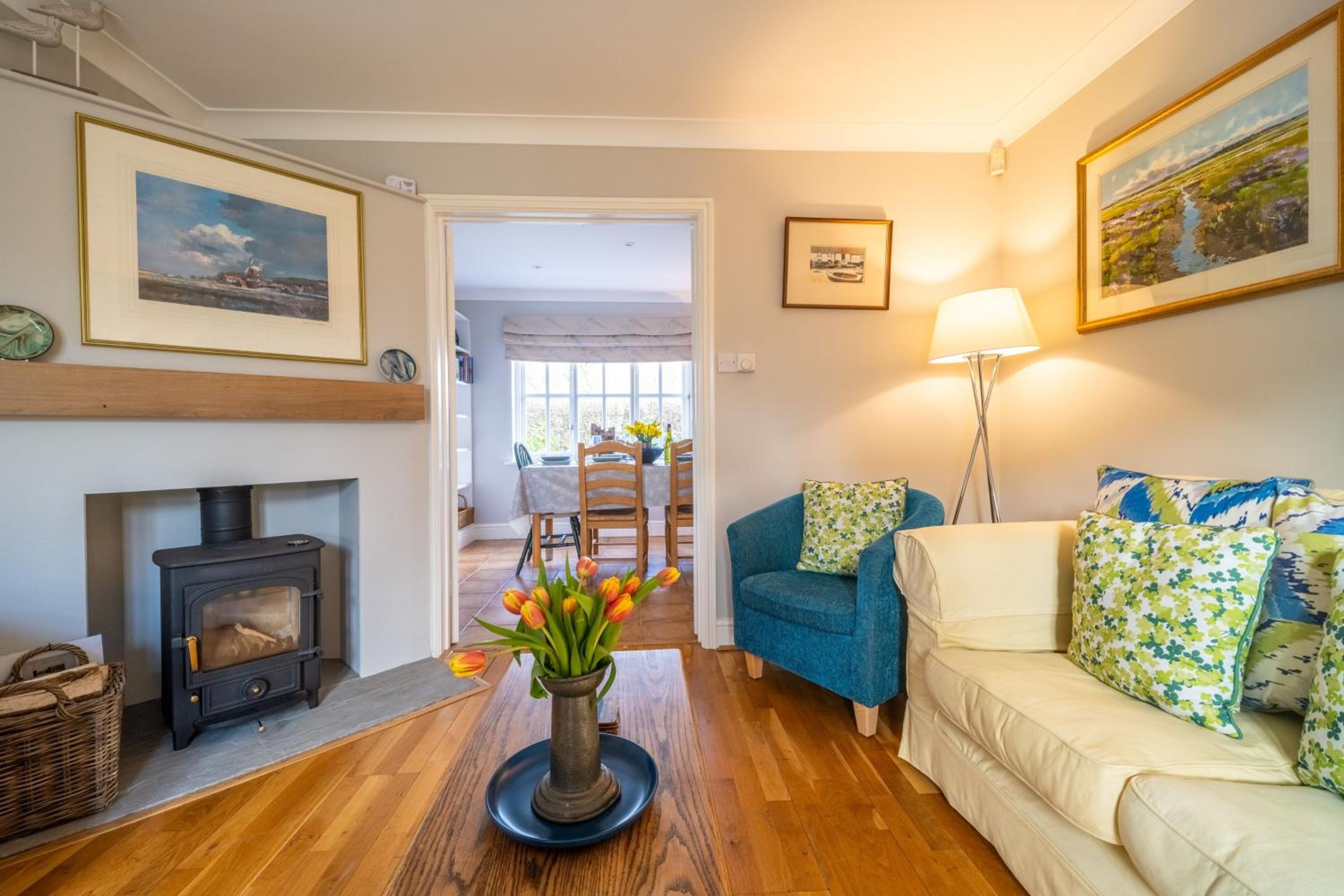 Mahonia Cottage
