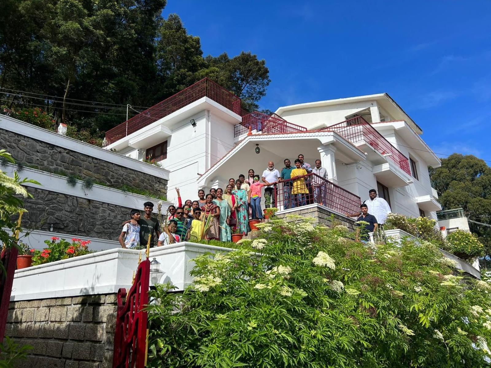 Costa Cliff view 4