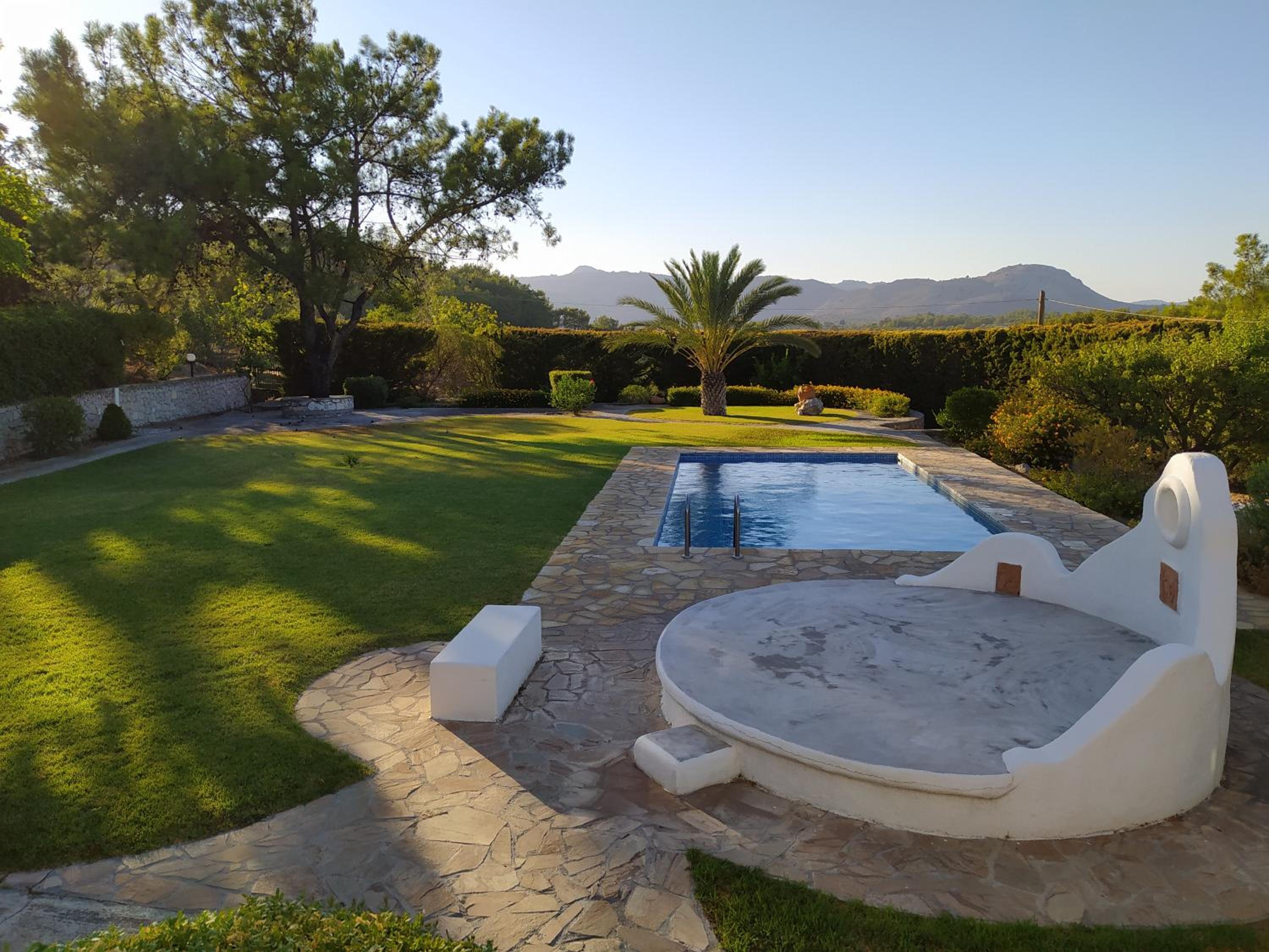 Villa Paradisos Archangelos