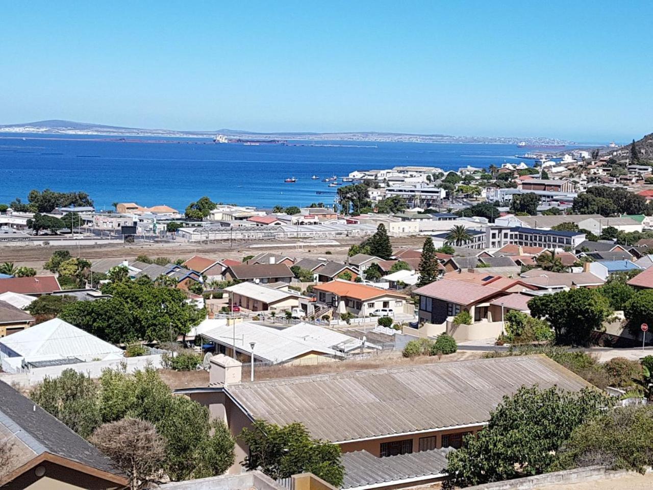 Albatros Nes 49 Van Spilberg Road Saldanha view 4