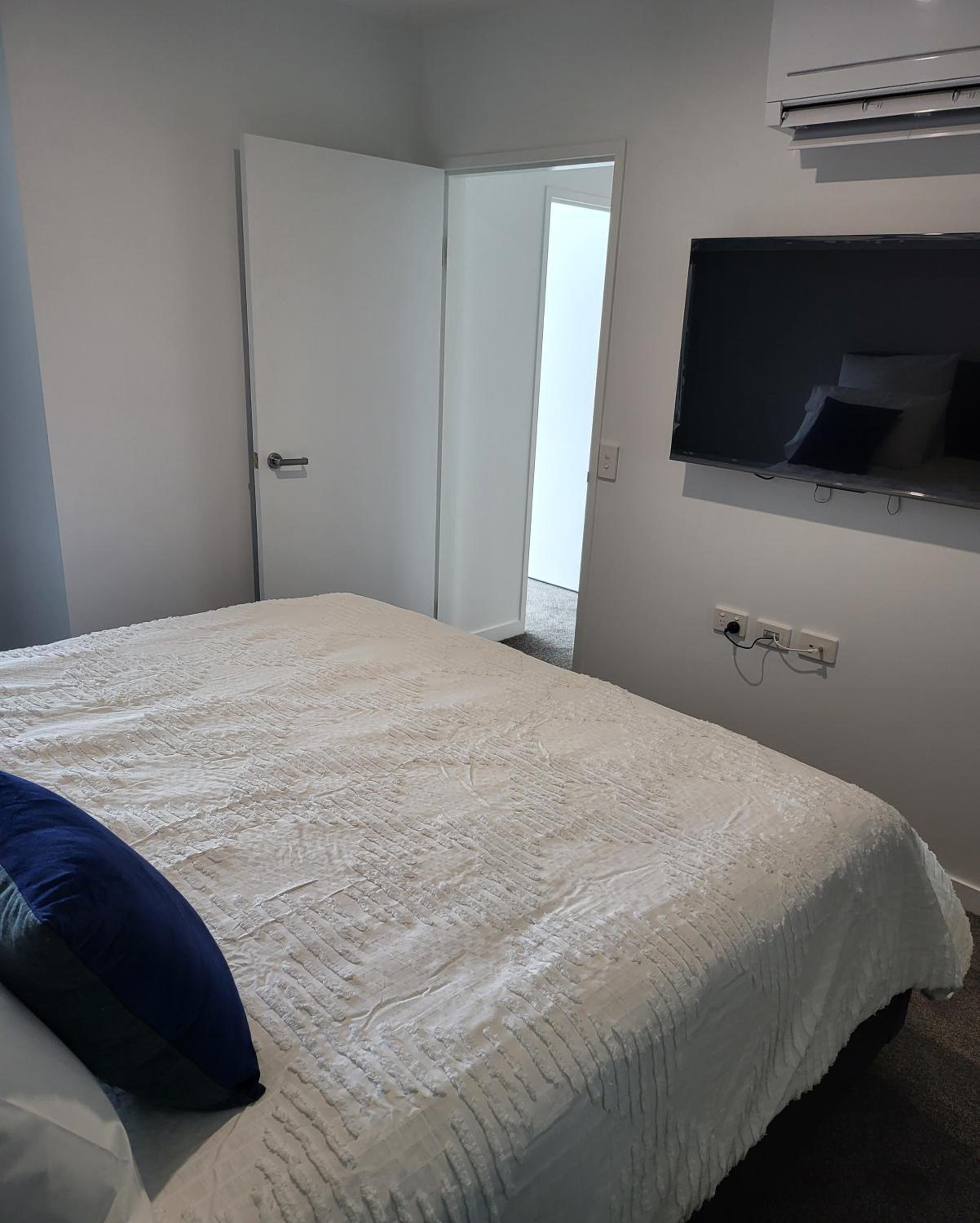 2 Bedroom Apartment on Nightfall