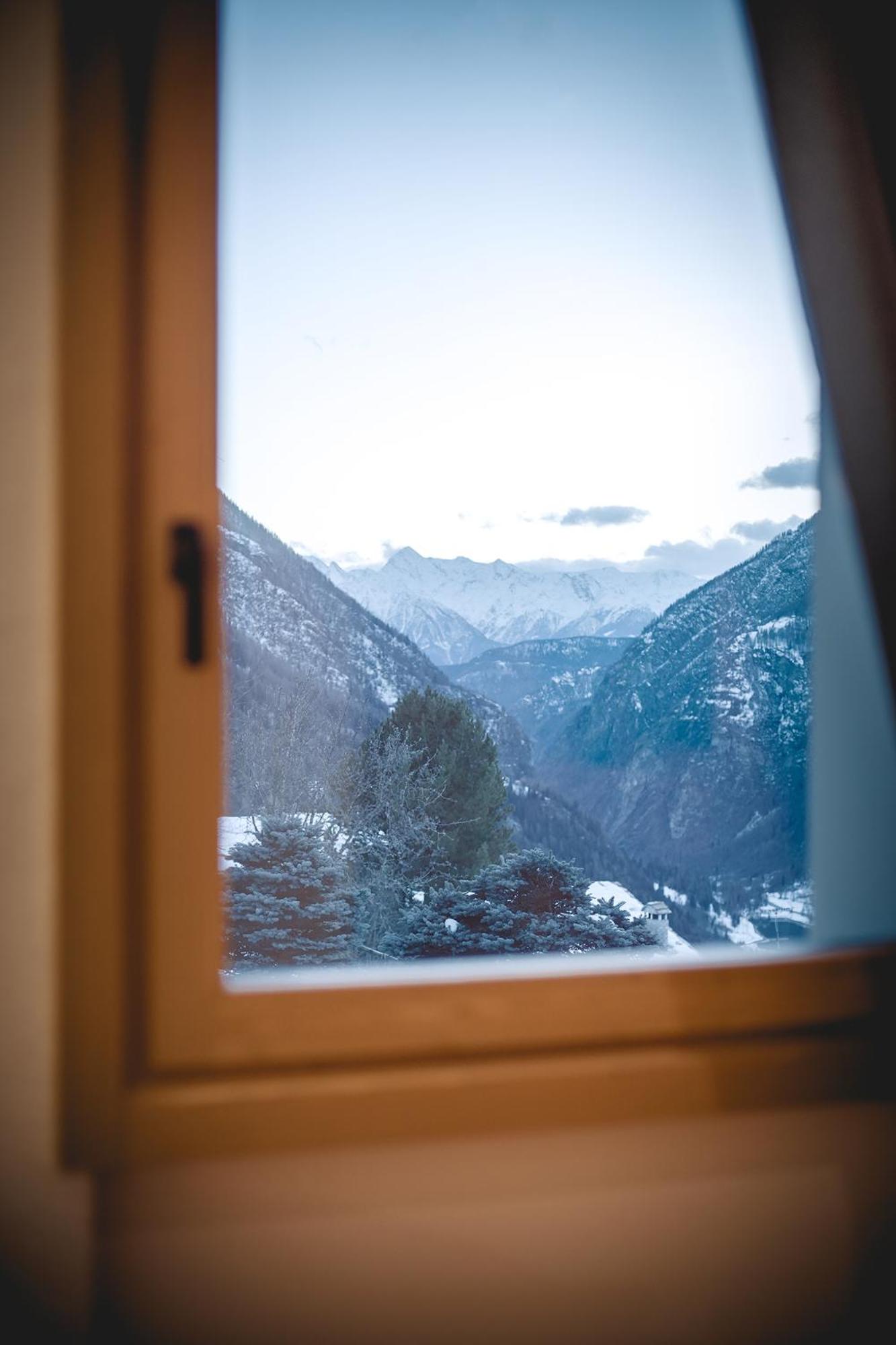 Chalet Snostorm