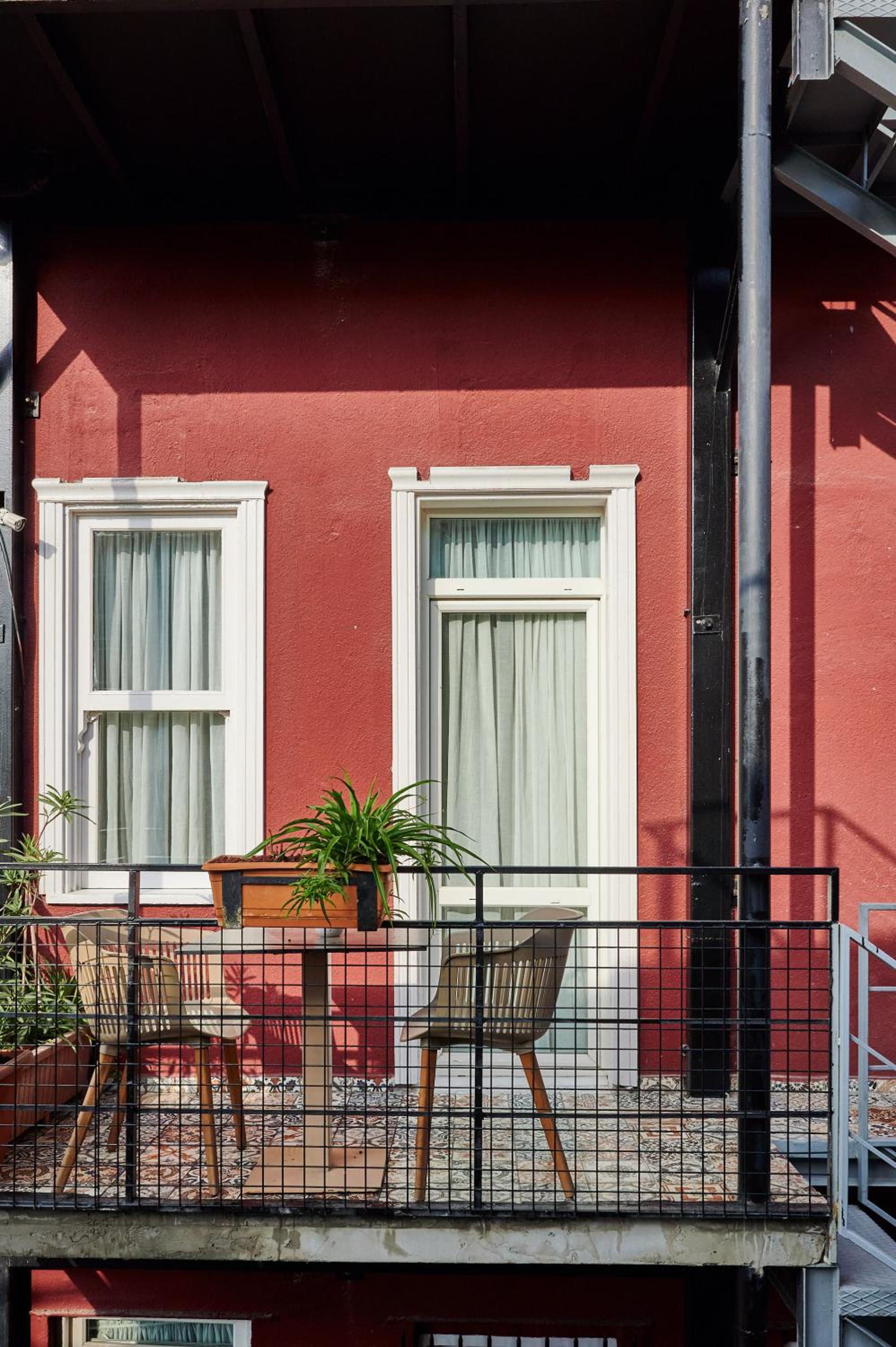 Faik Pasha Otelleri Özel Kategori Beyoğlu İstanbul - Image 223