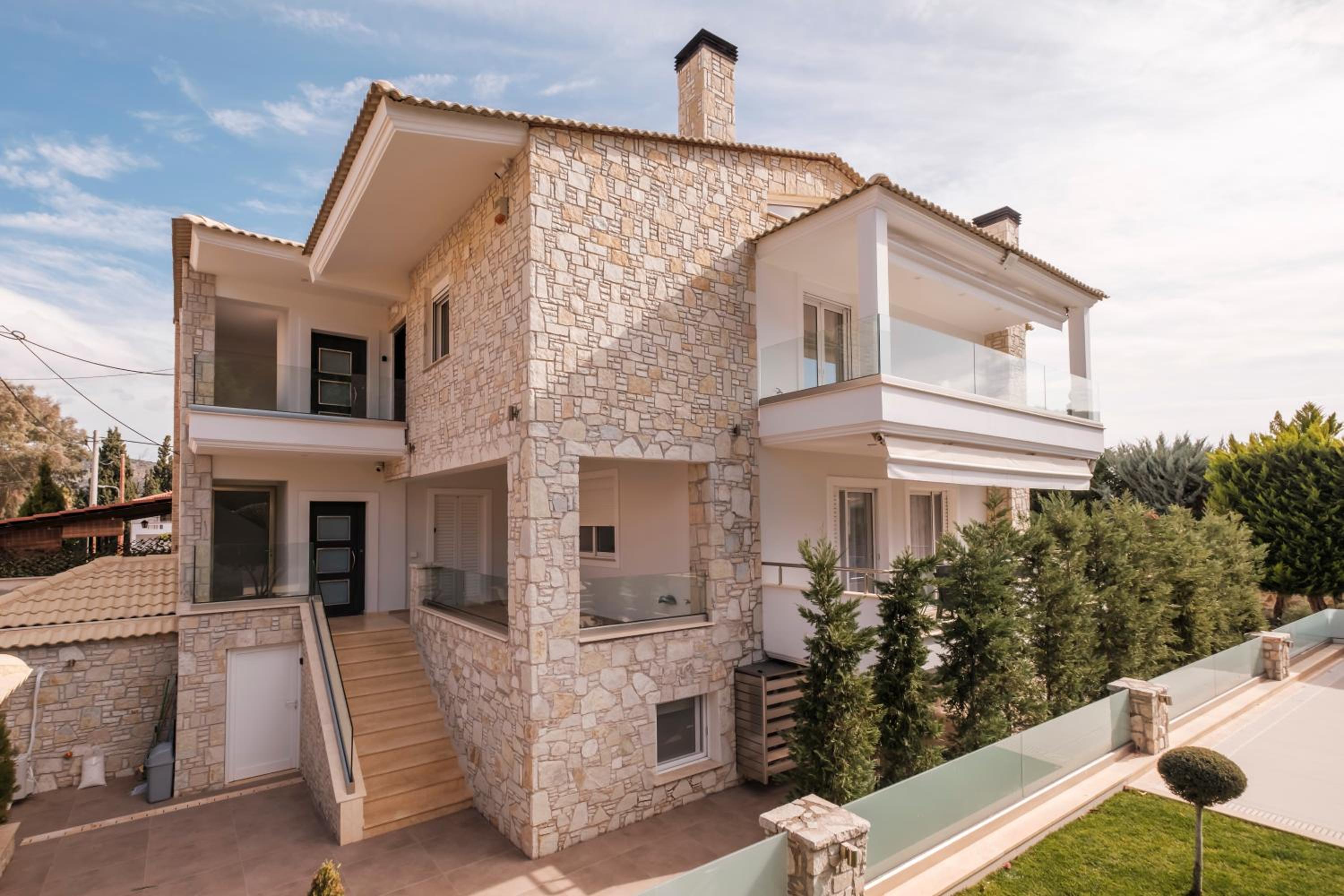 Shemesh Residence