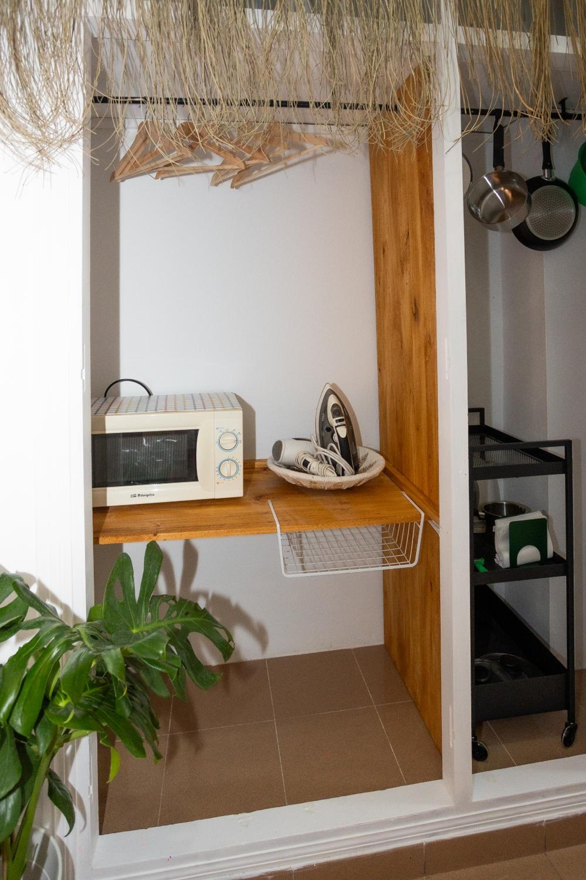 Naim Guest House Nerja