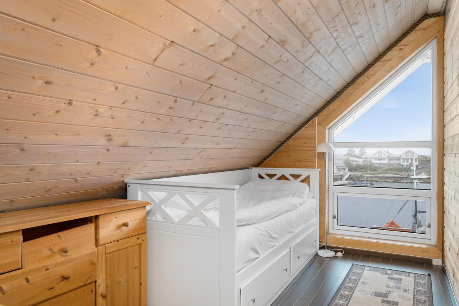 Atlantic Road Seaside Housing