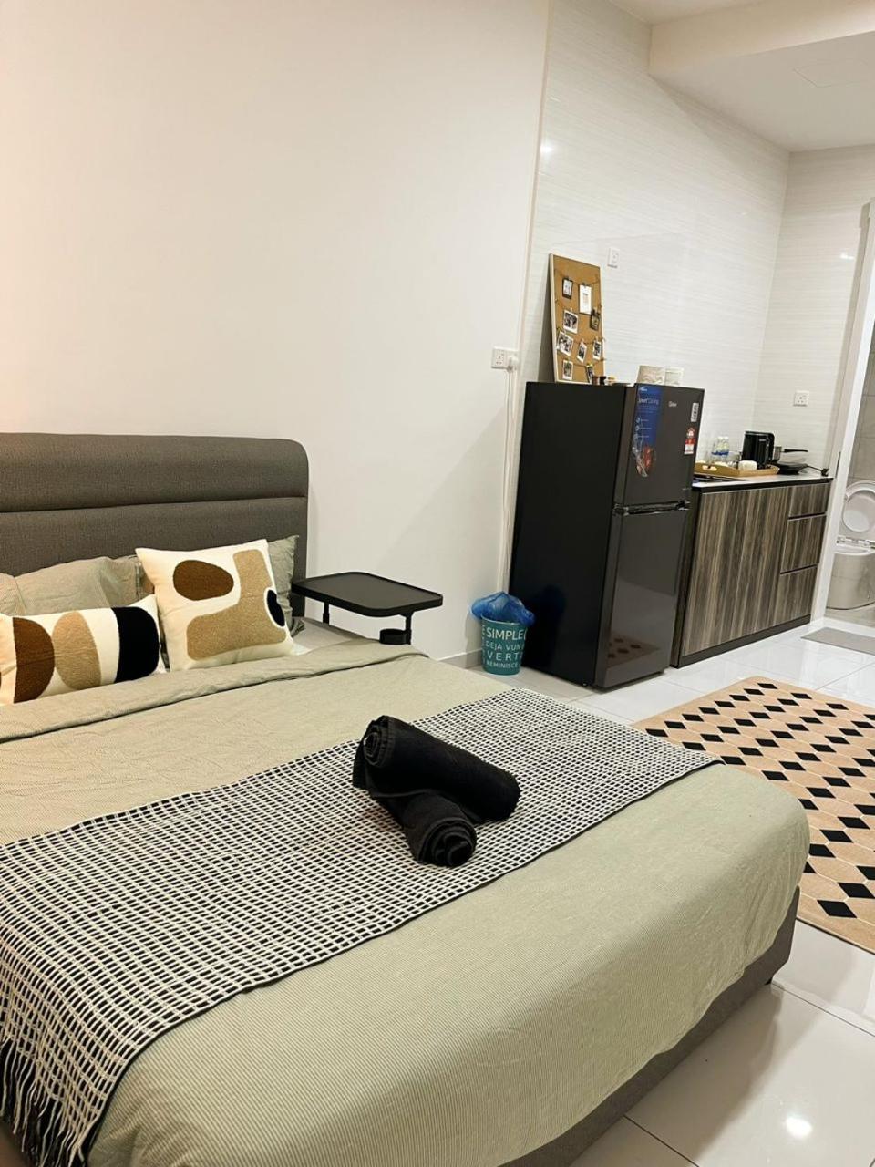 Cosy Sky Tree 5 min walk to Aeon Bukit Indah JB Legoland Exclusive Room Suite By HomeSpace