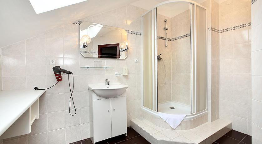 HOTEL RAJSKY