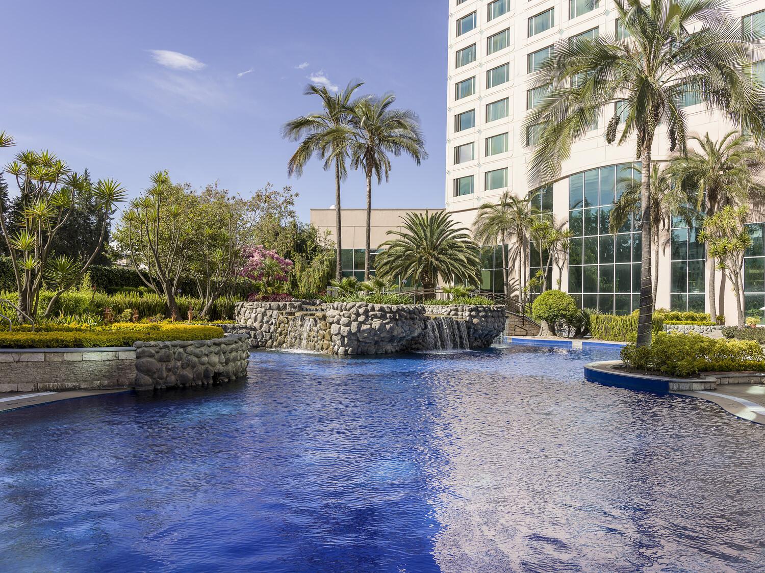 Aparta Hotel Torres de Suites