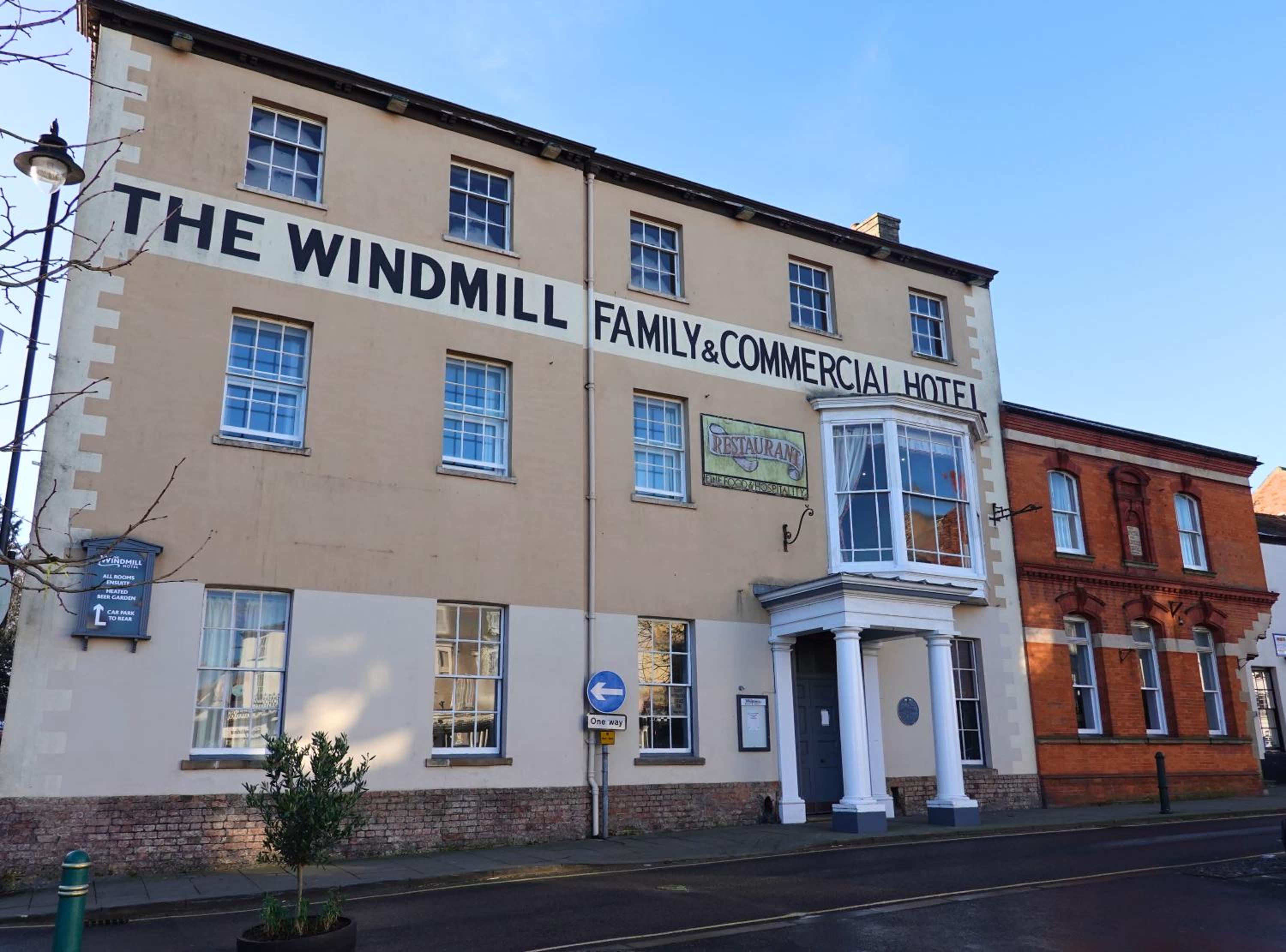 The Windmill Hotel - Alford