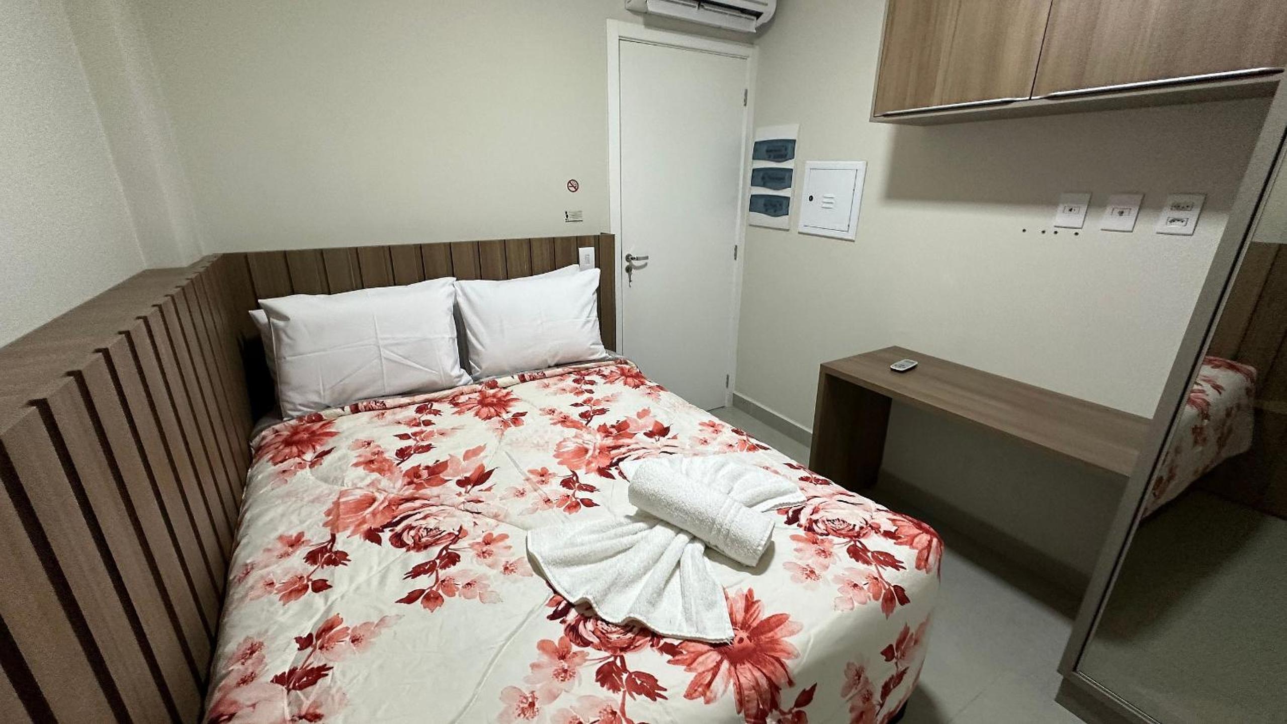 Novo e amplo apartamento a poucos passos do Shopping JL