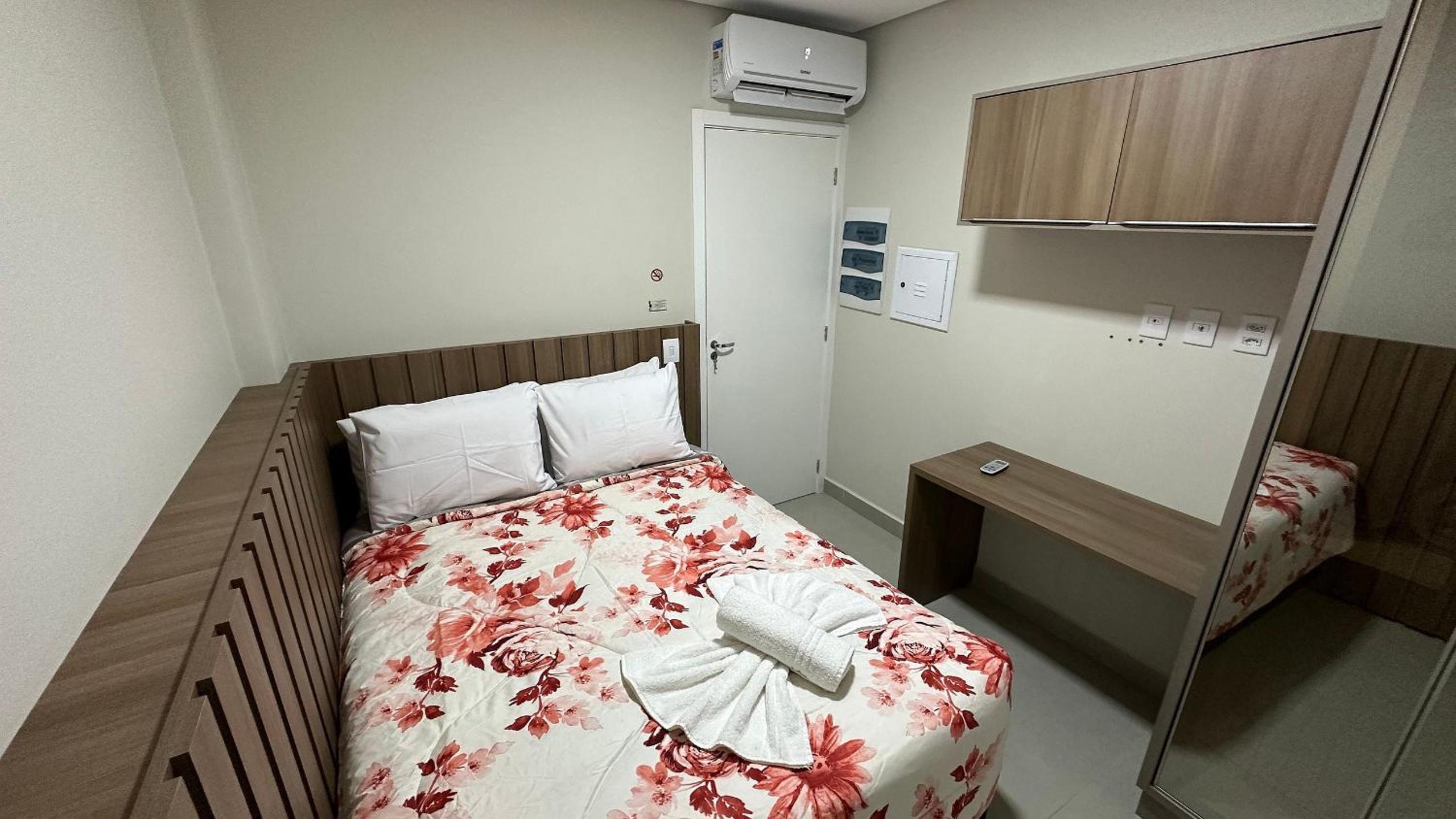 Novo e amplo apartamento a poucos passos do Shopping JL