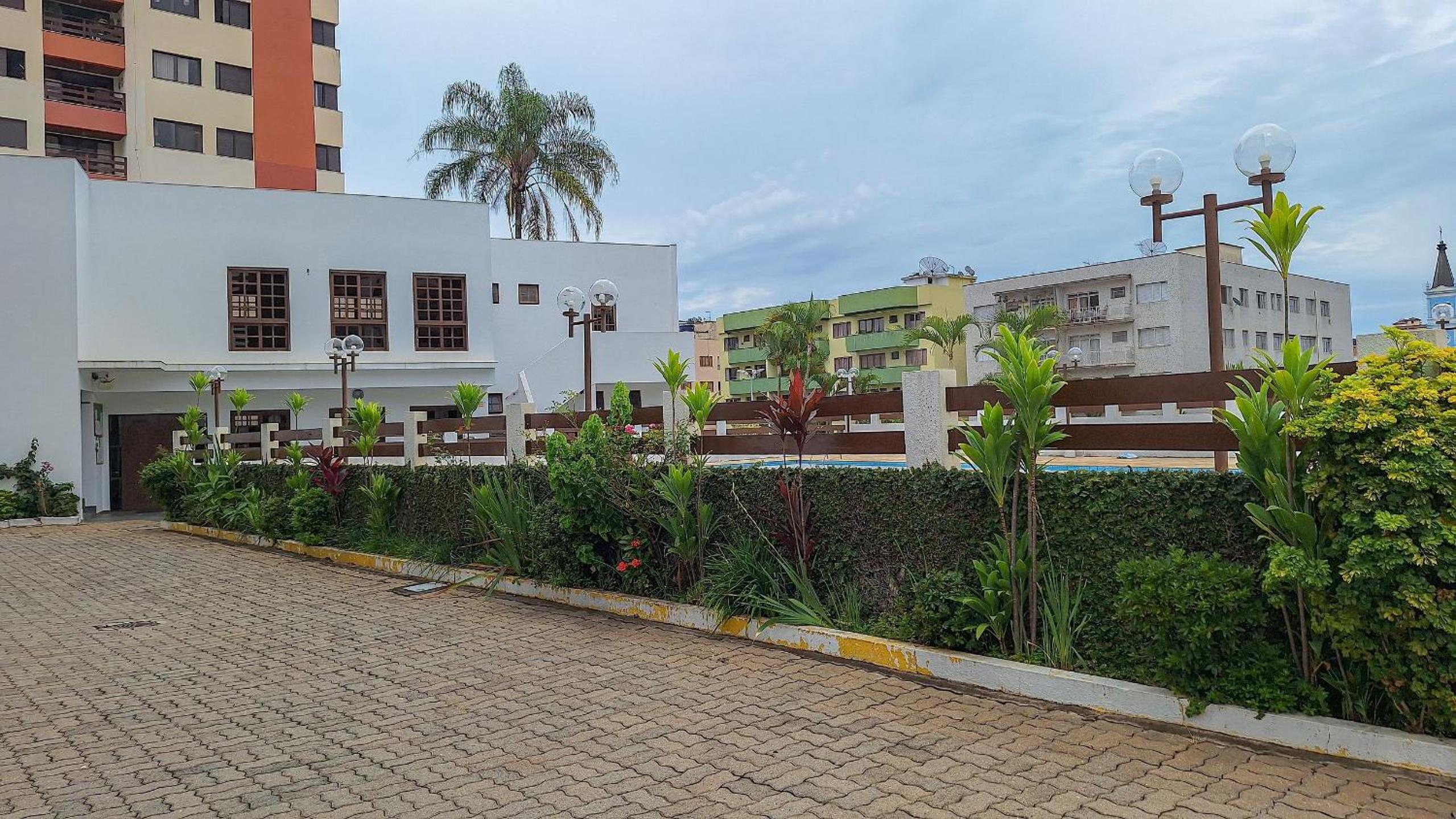 Lindo Apartamento no Centro Com Varanda
