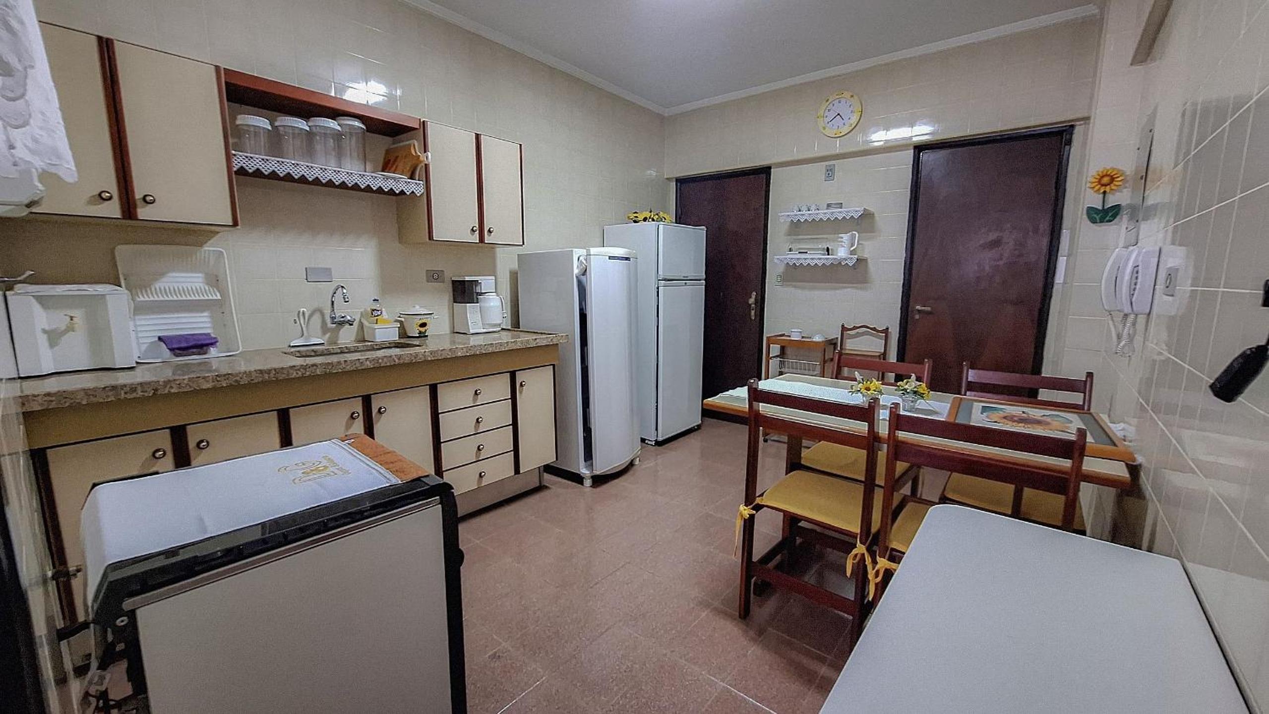 Lindo Apartamento no Centro Com Varanda