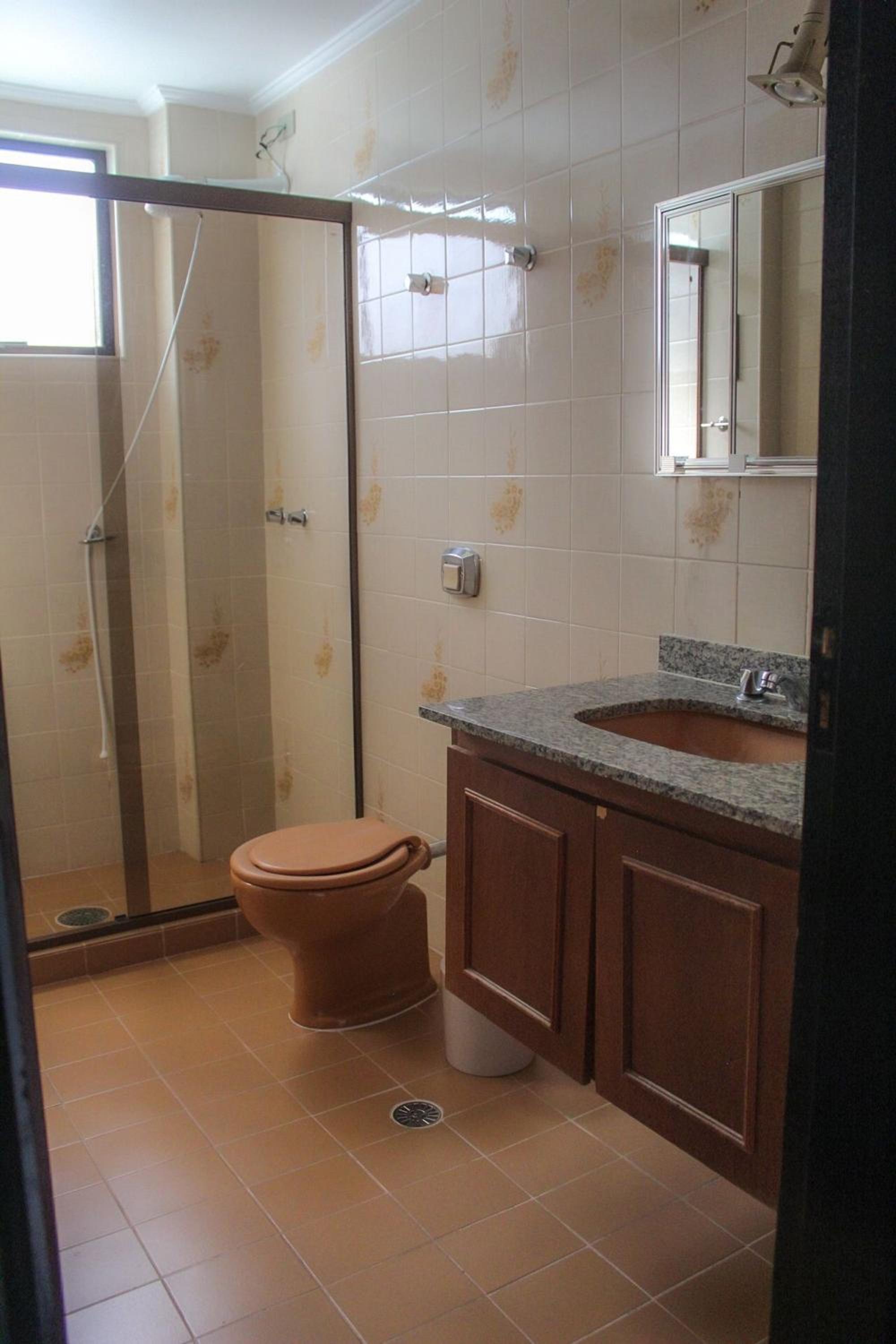 Lindo Apartamento no Centro Com Varanda