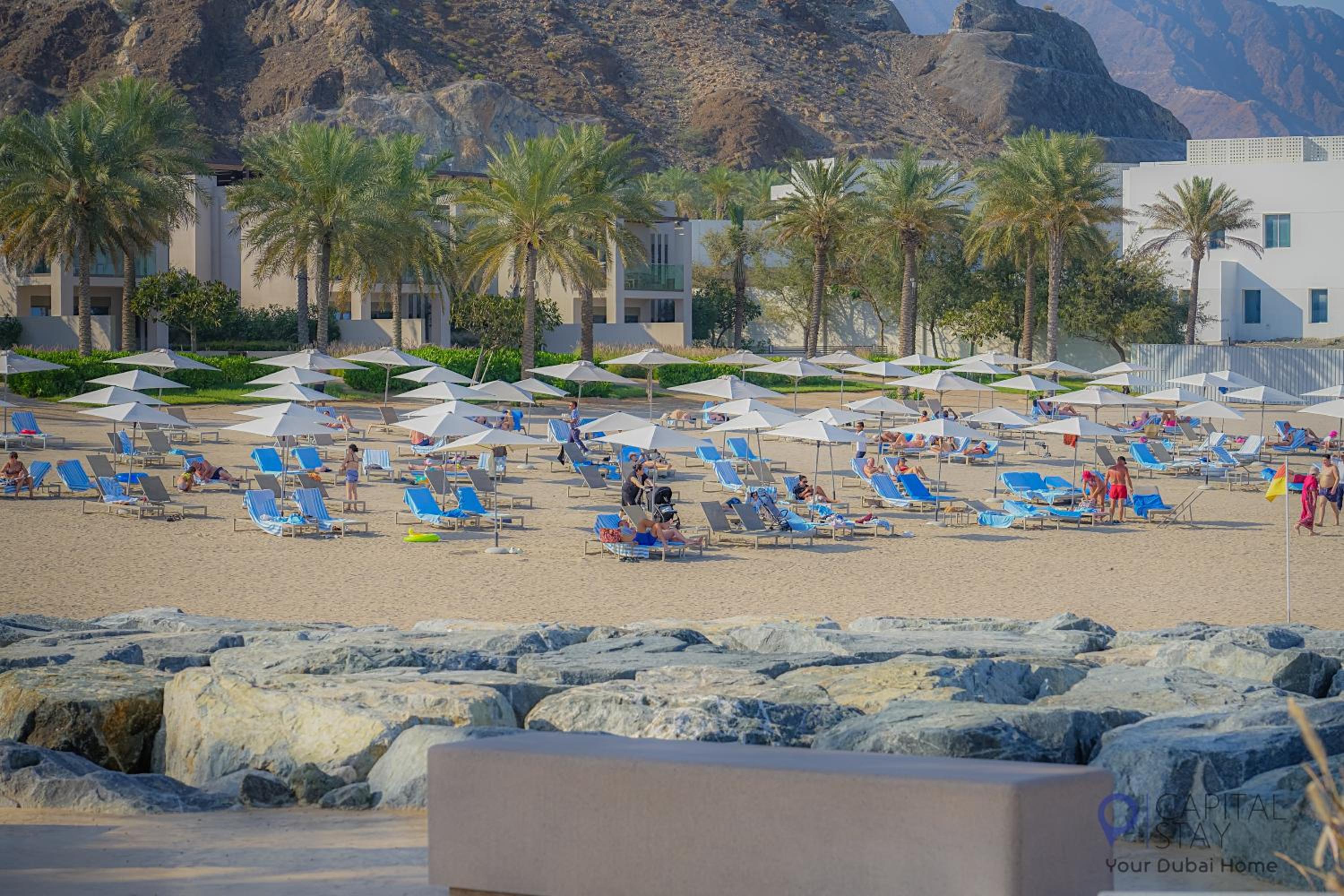 Capital Stay- Private Two Bed Apartment - The Address Beach Resort Residences Fujairah