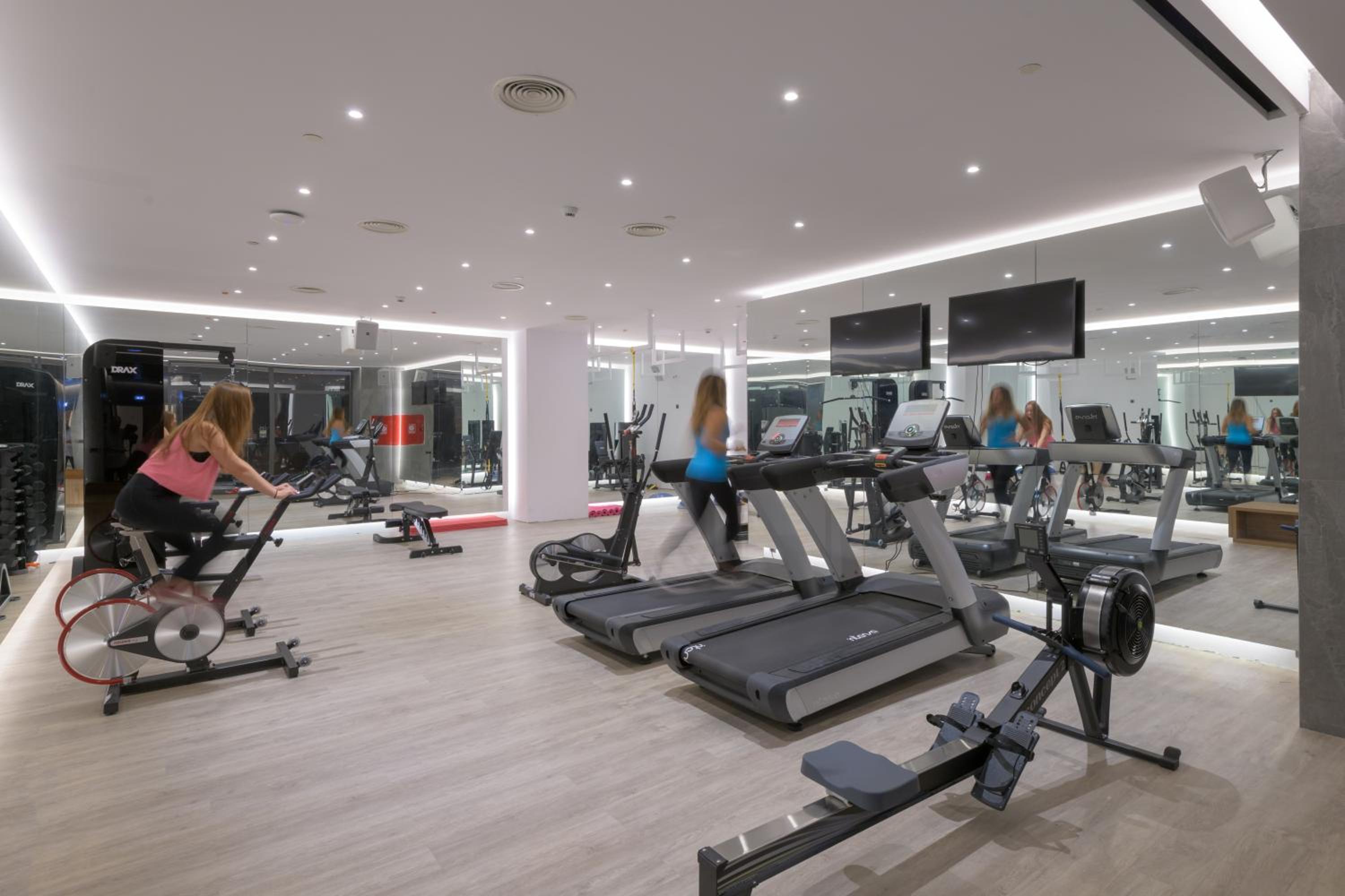 Gennadi Grand Resort 55