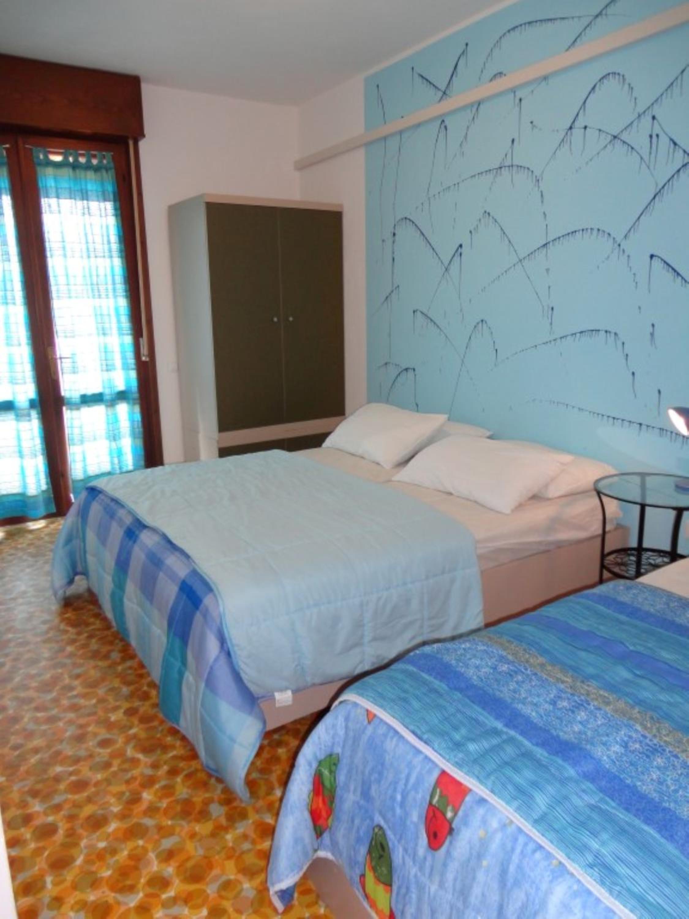 Cozy flat close to the sea
