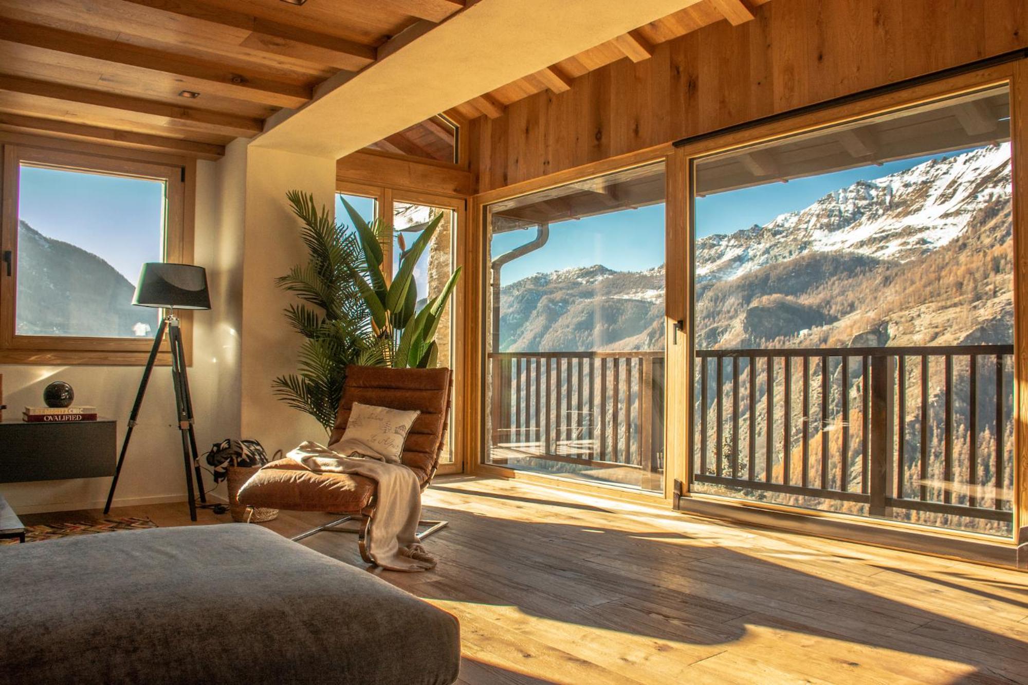 Chalet Snostorm