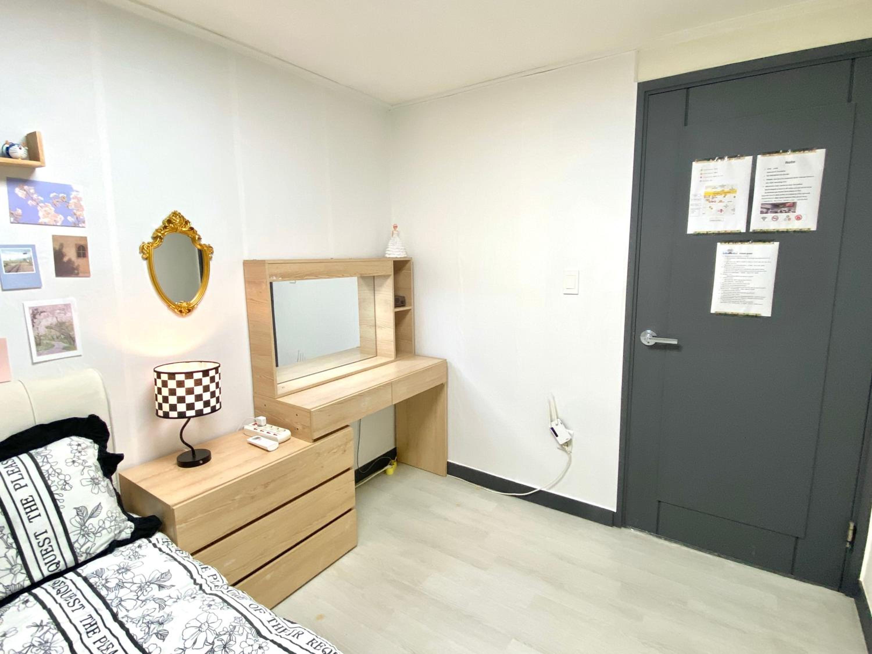 hotel room